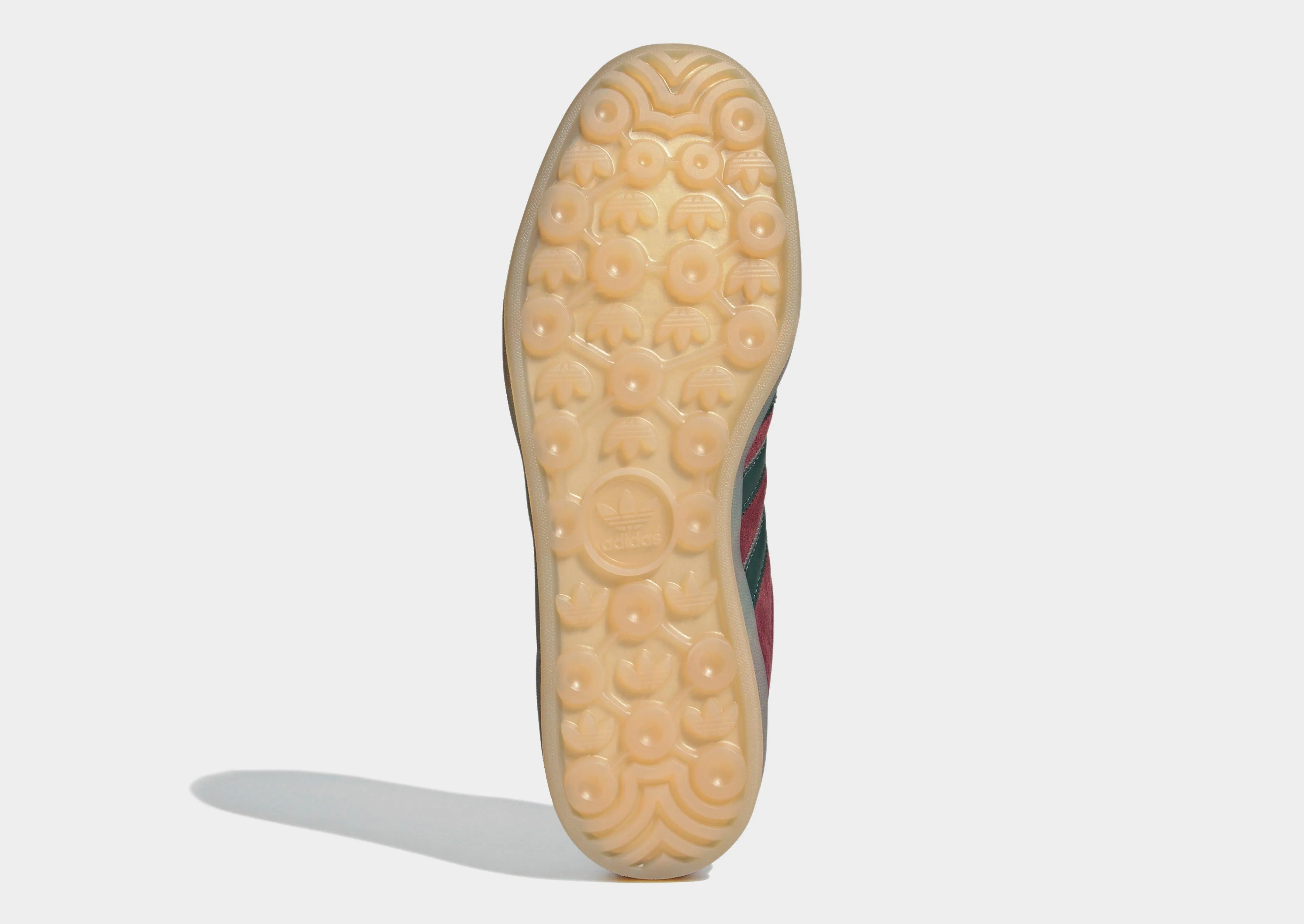 No-Fuss Fit, Designed For Presence, Clean Forms, Modular Minimalism, Effortless Utility, Bold Form, Ease And Balance