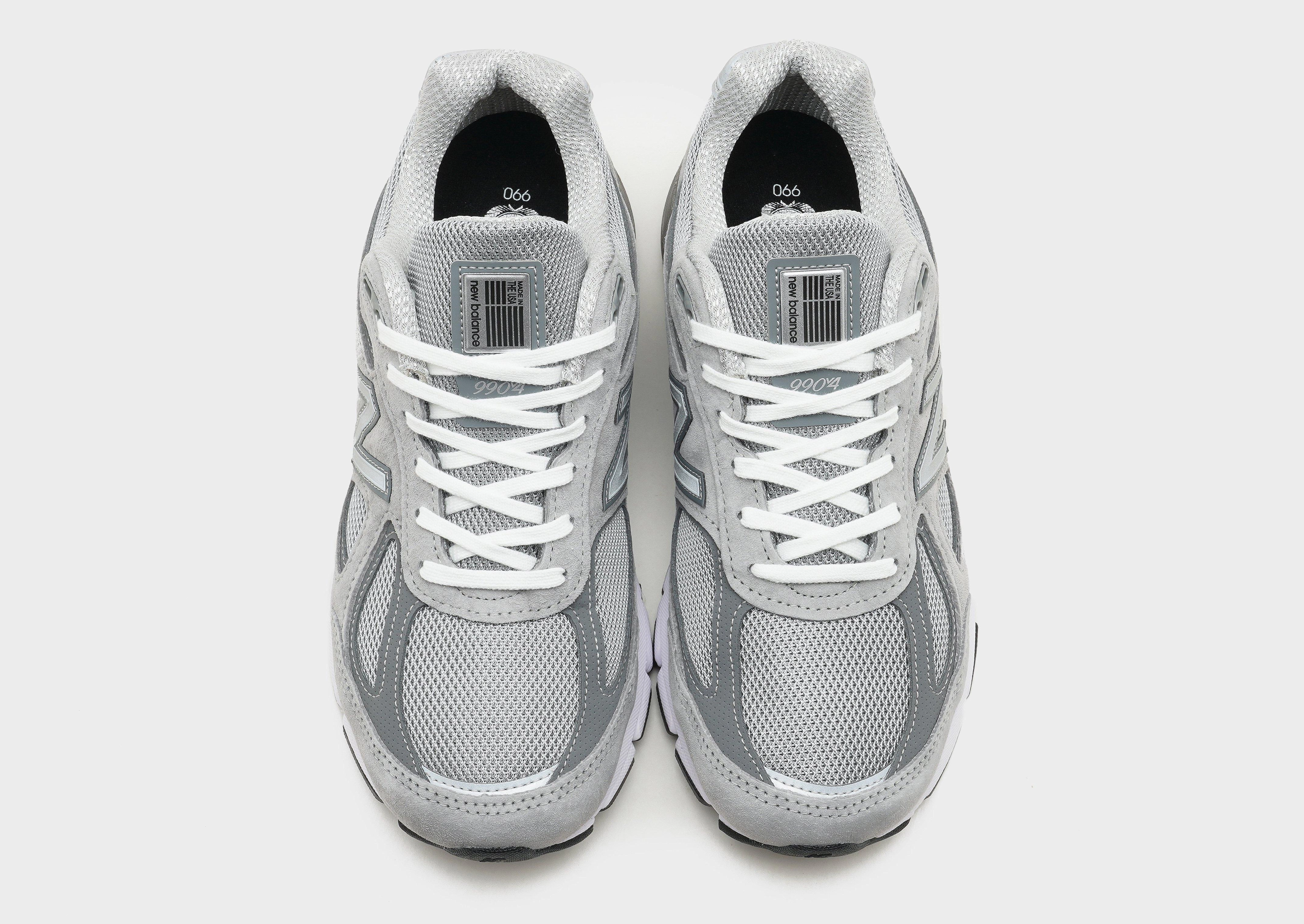 Fluid-Form Design, Clean Movement, Subtle Tone, Engineered Fit, Flexible Everyday, Bold Comfort, Hybrid Life