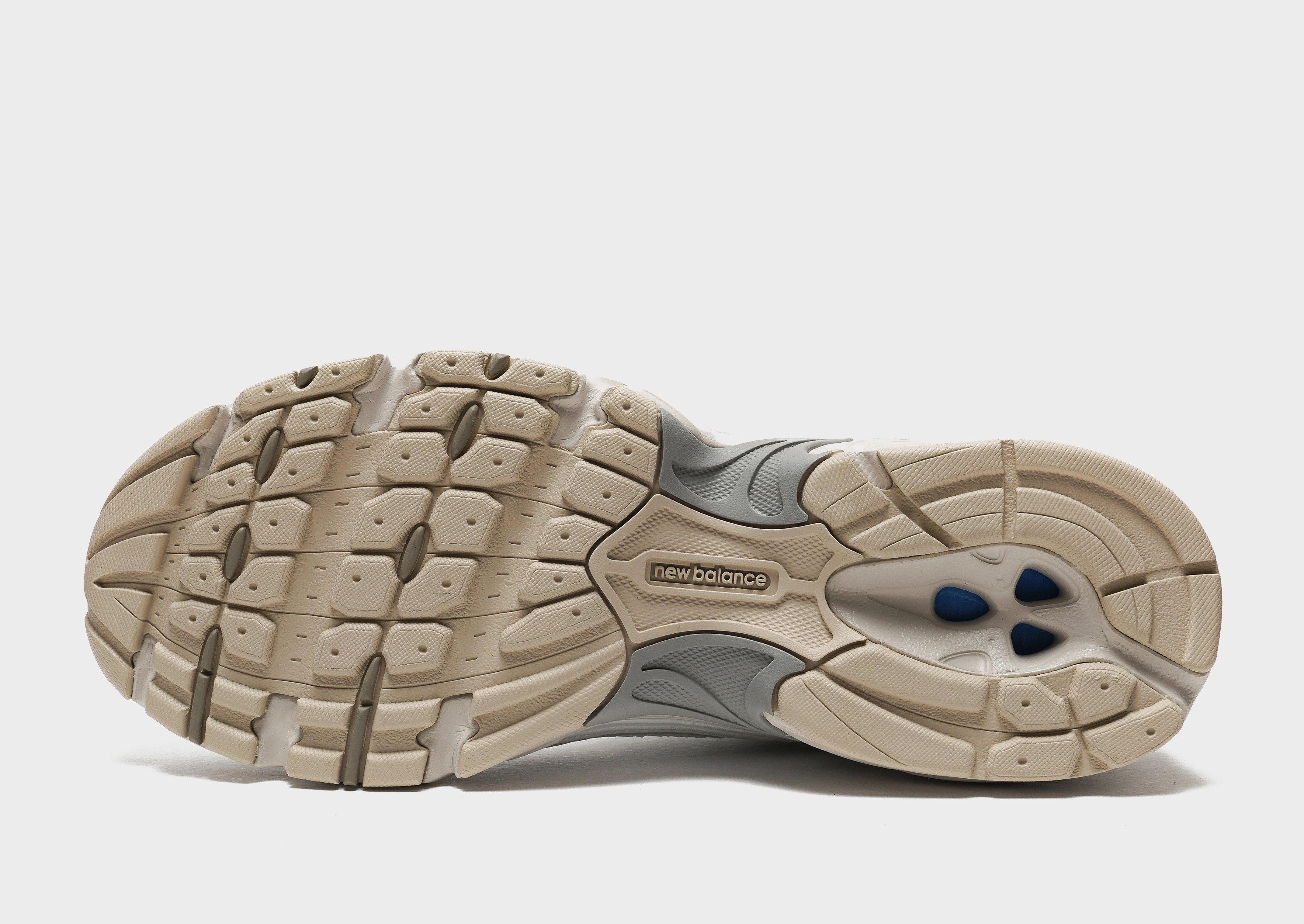 Day-To-Night Fit, Movement Ready, Relaxed Motion, Purposefully Crafted, Lightweight Presence