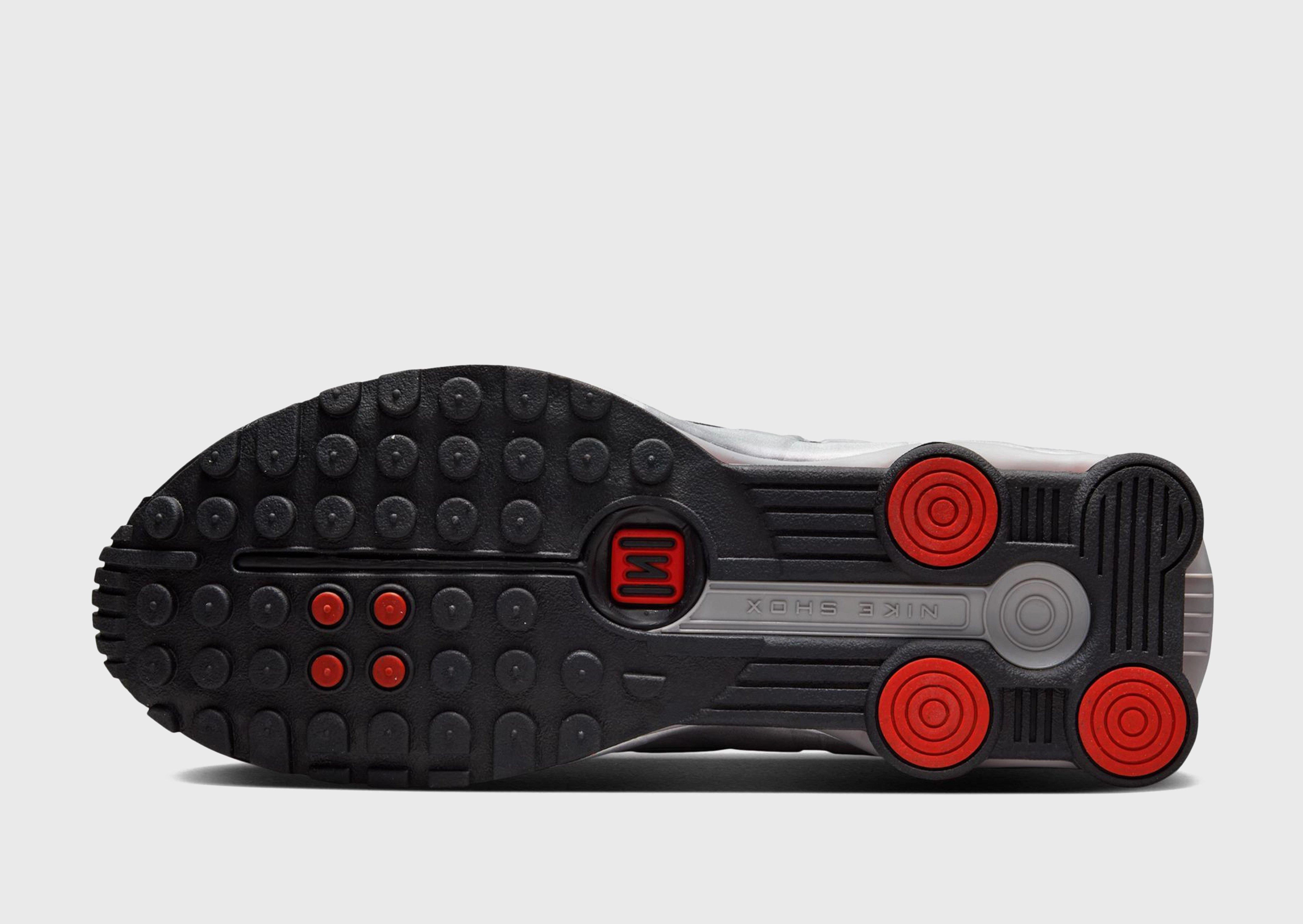 Iconic Minimalism, Calm In Motion, Essentials In Motion, Adapt Your Pace, Ultra-Clean Style, Urban Evolution
