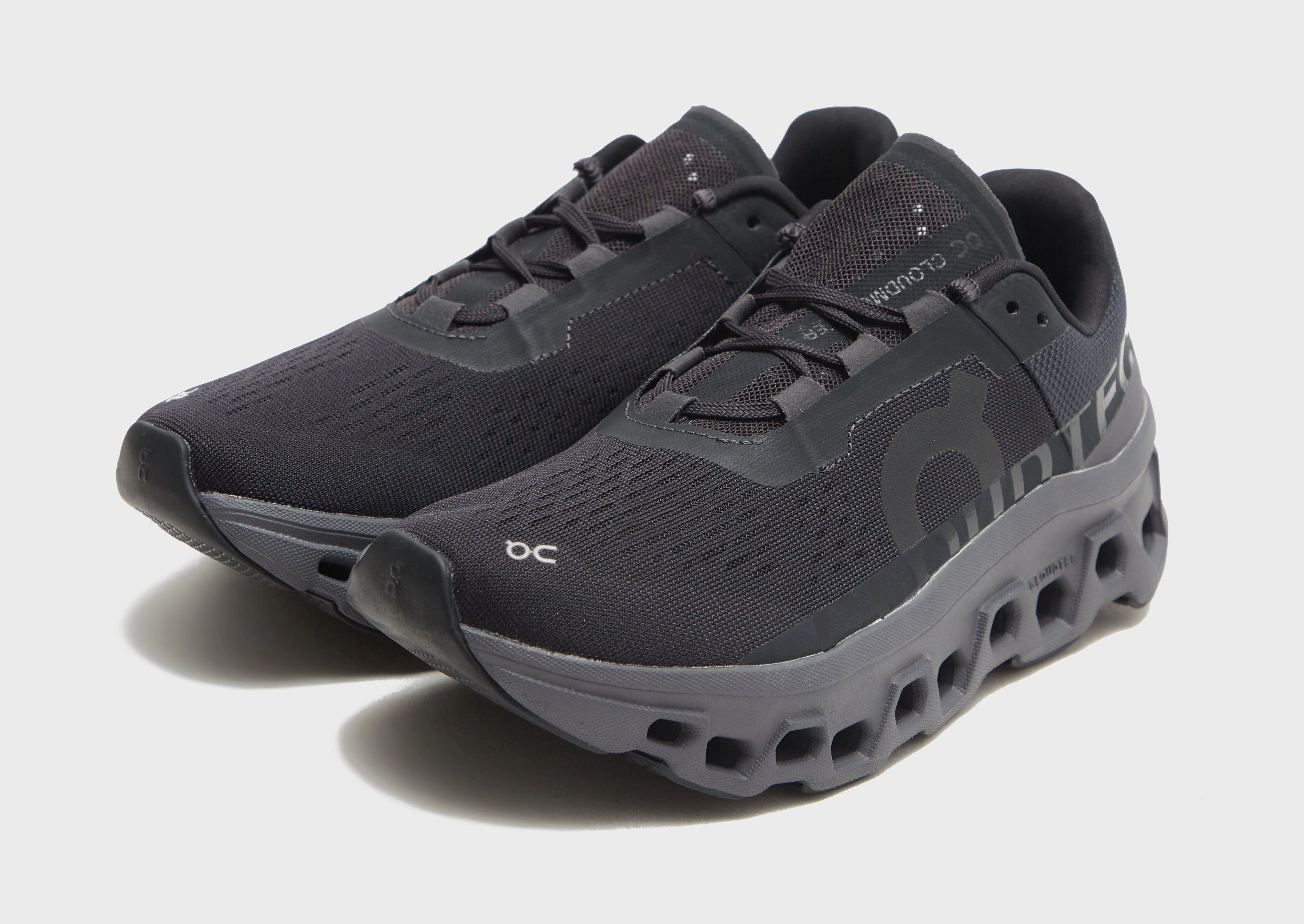 Flow-Wear Future, Core-Centric, Minimal Design, Street-Forward, Form In Action, Anytime Fit