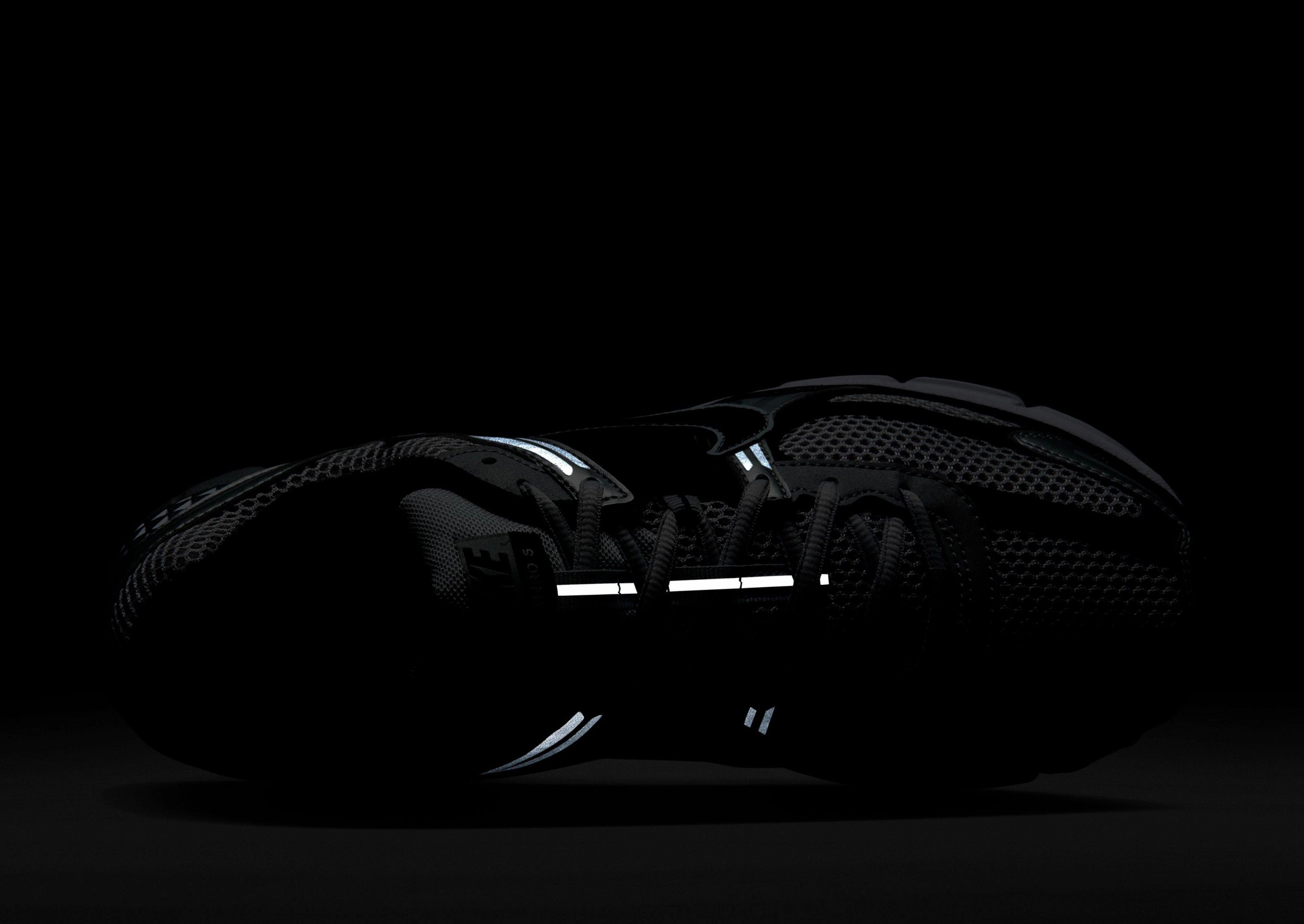 Crafted To Move, Essential Edge, Core-Level Comfort, Gear For Today, Flowline Fashion, Clean Dailywear