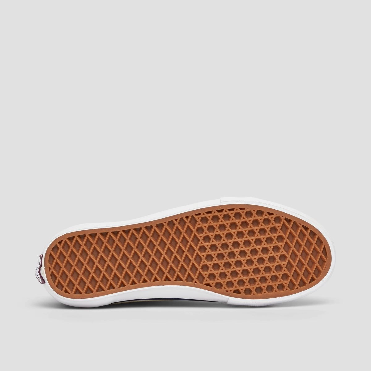 Motion-Minded, Essentials, Redesigned, Conscious Form, Modern Pattern, Expressive Minimal, Streamlined Fit