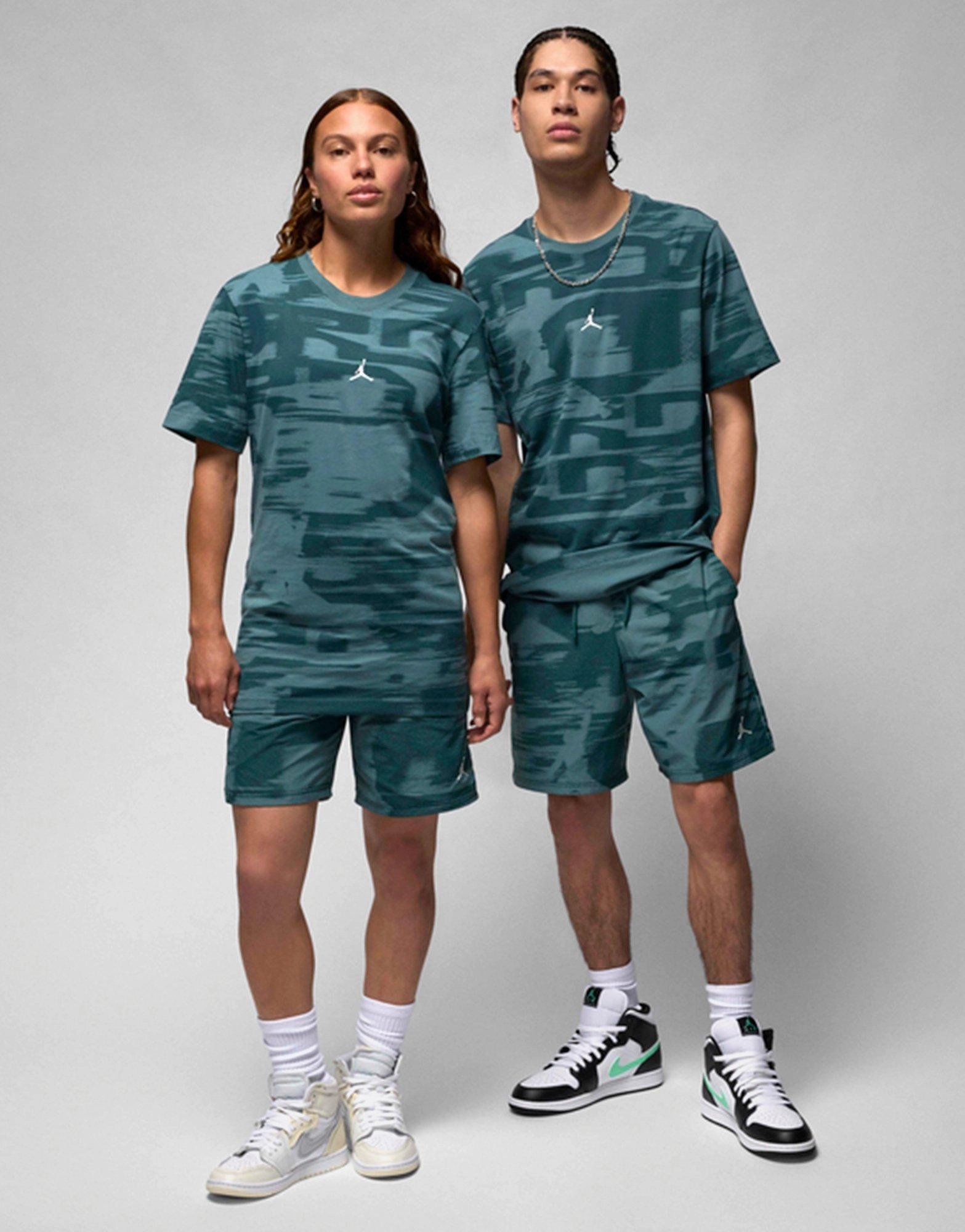 Forward Function, Tailored For Life, Adaptable Pieces, Sleek Citywear, Designed For Lifestyle, All-Weather Vibe, Everyday Comfort, Style To Evolve