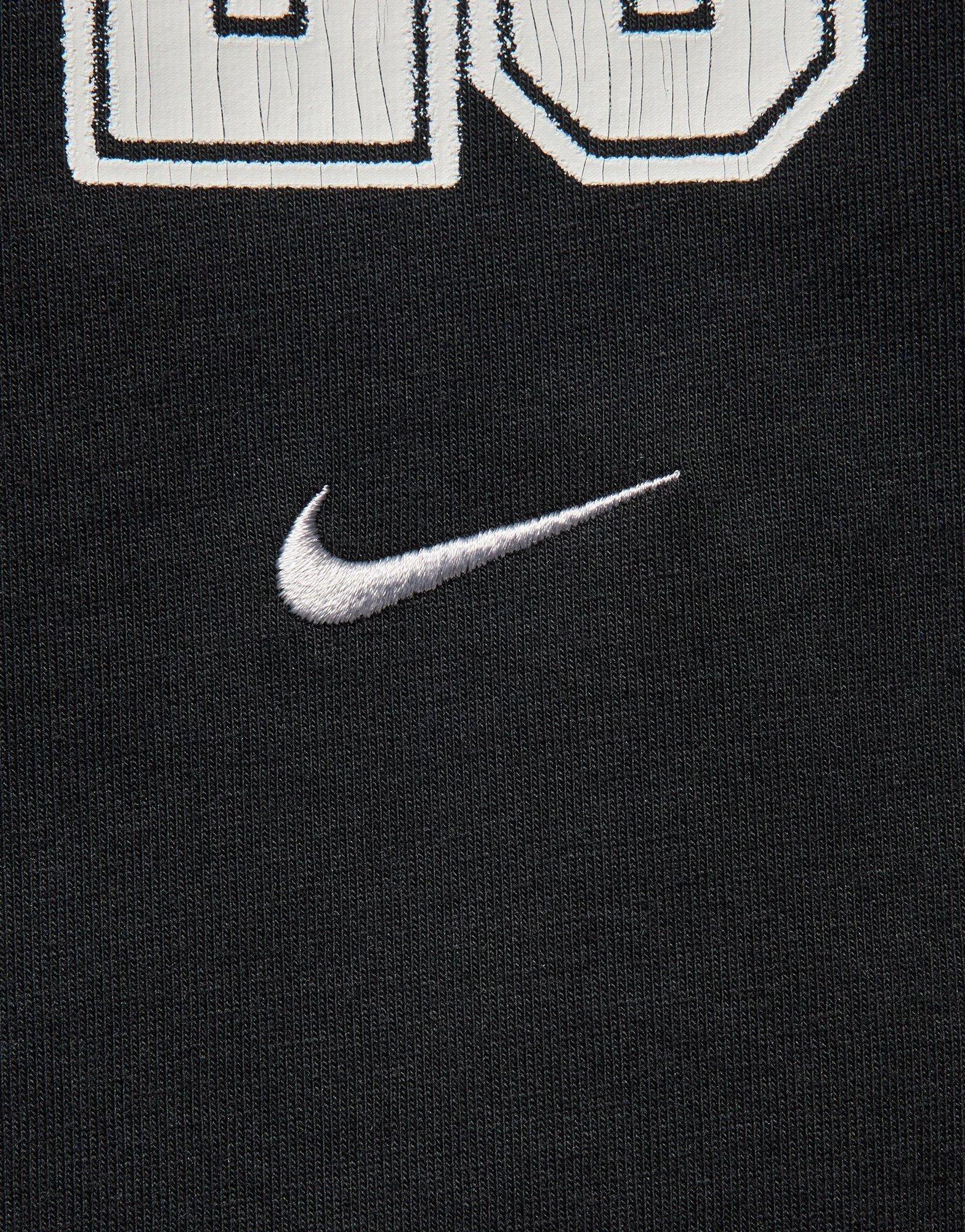 Clean Dailywear, Precision In Style, Contemporary Flow, Refined Moves, Streamlined Look, Reimagined Comfort