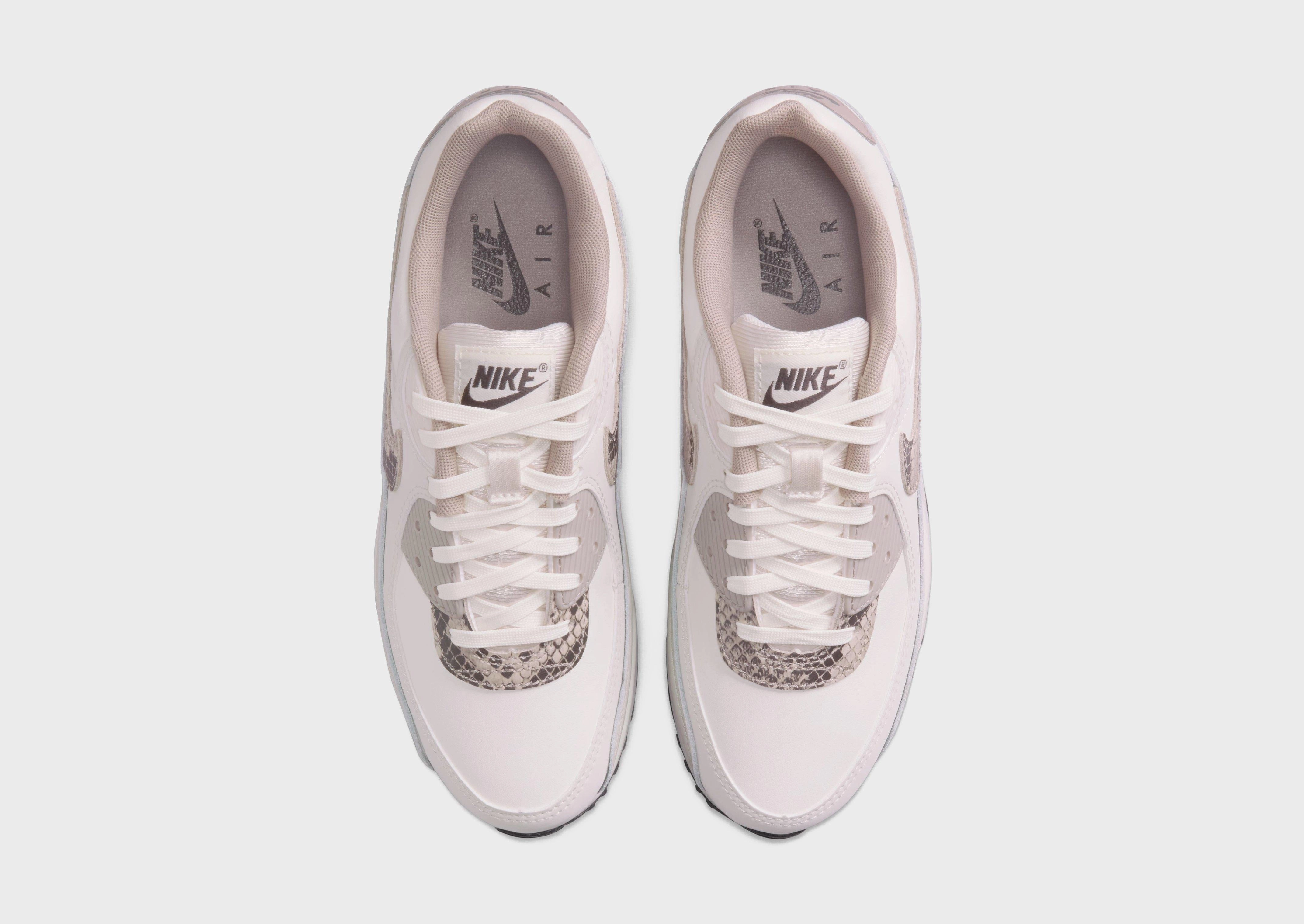 Functional Calm, Sleek Essentials, Minimal Gear, Soft Urban Core, Refined Chill, Daily Essentials