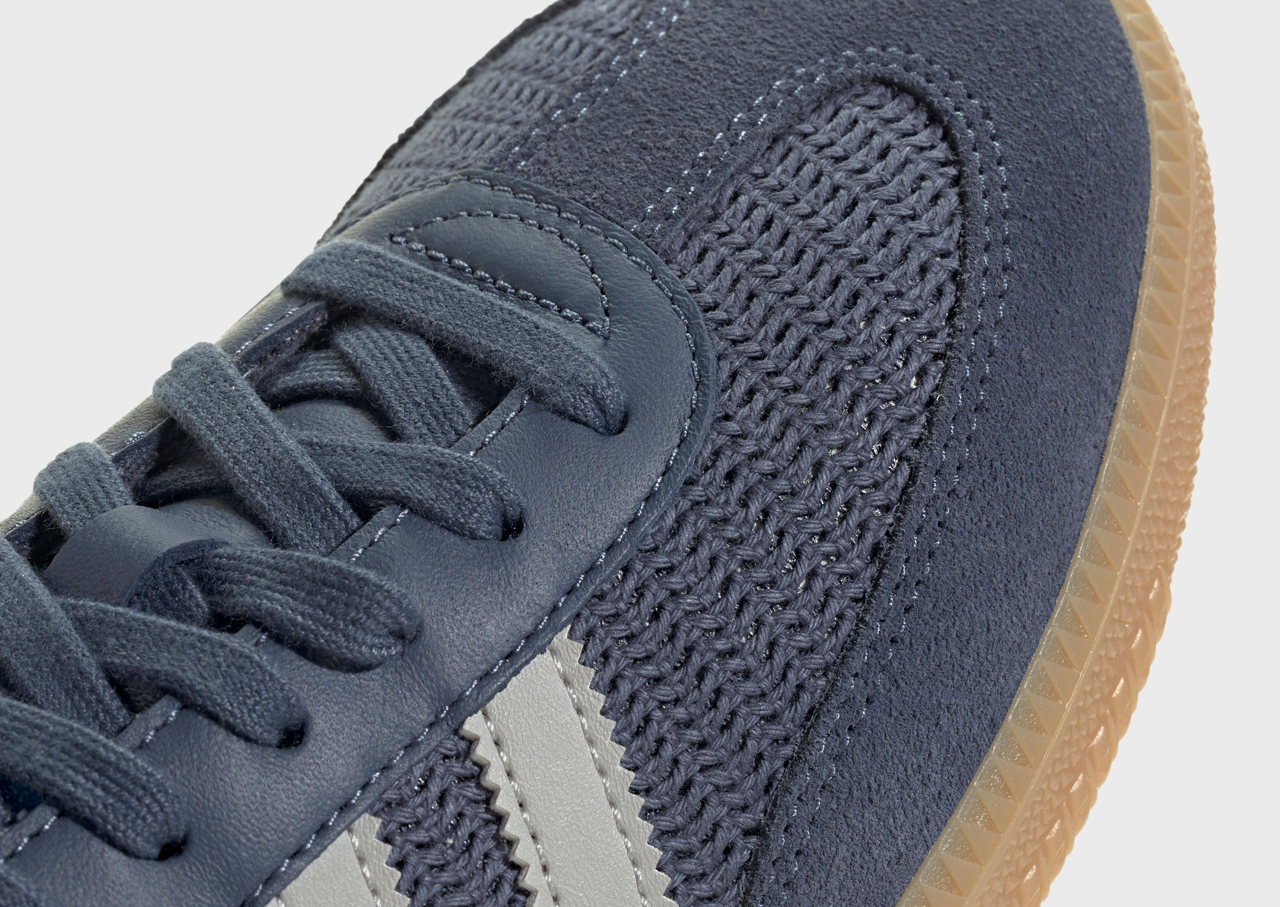 Change-Ready, Modular Design, Cool Motion, Refined Edgewear, Sleek Comfortwear, Your Daily Vibe