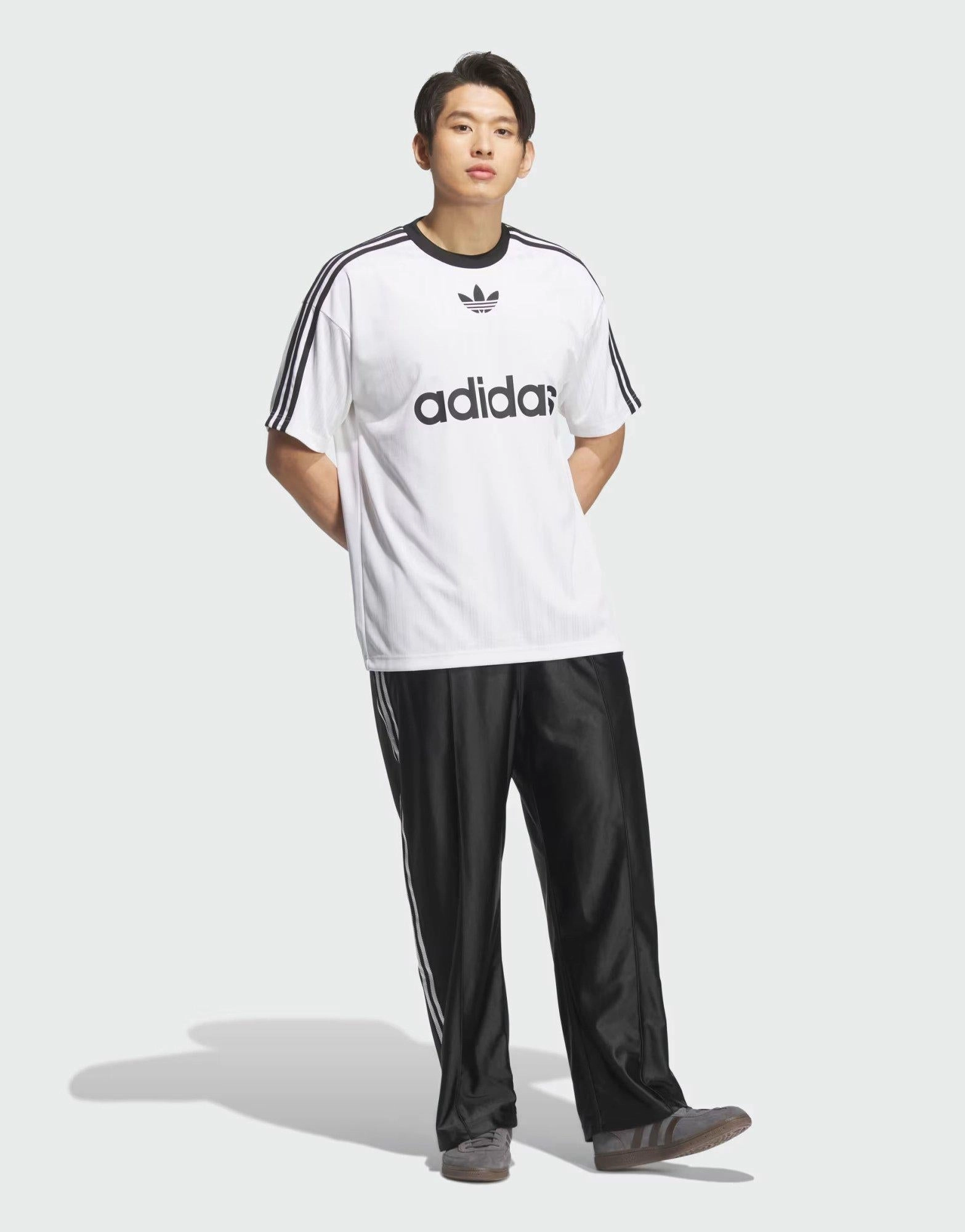 Bold In Simplicity, Universal Function, Contemporary Flow, Layered Motion, Motion-Driven, Streamlined Pieces, Purpose Fit