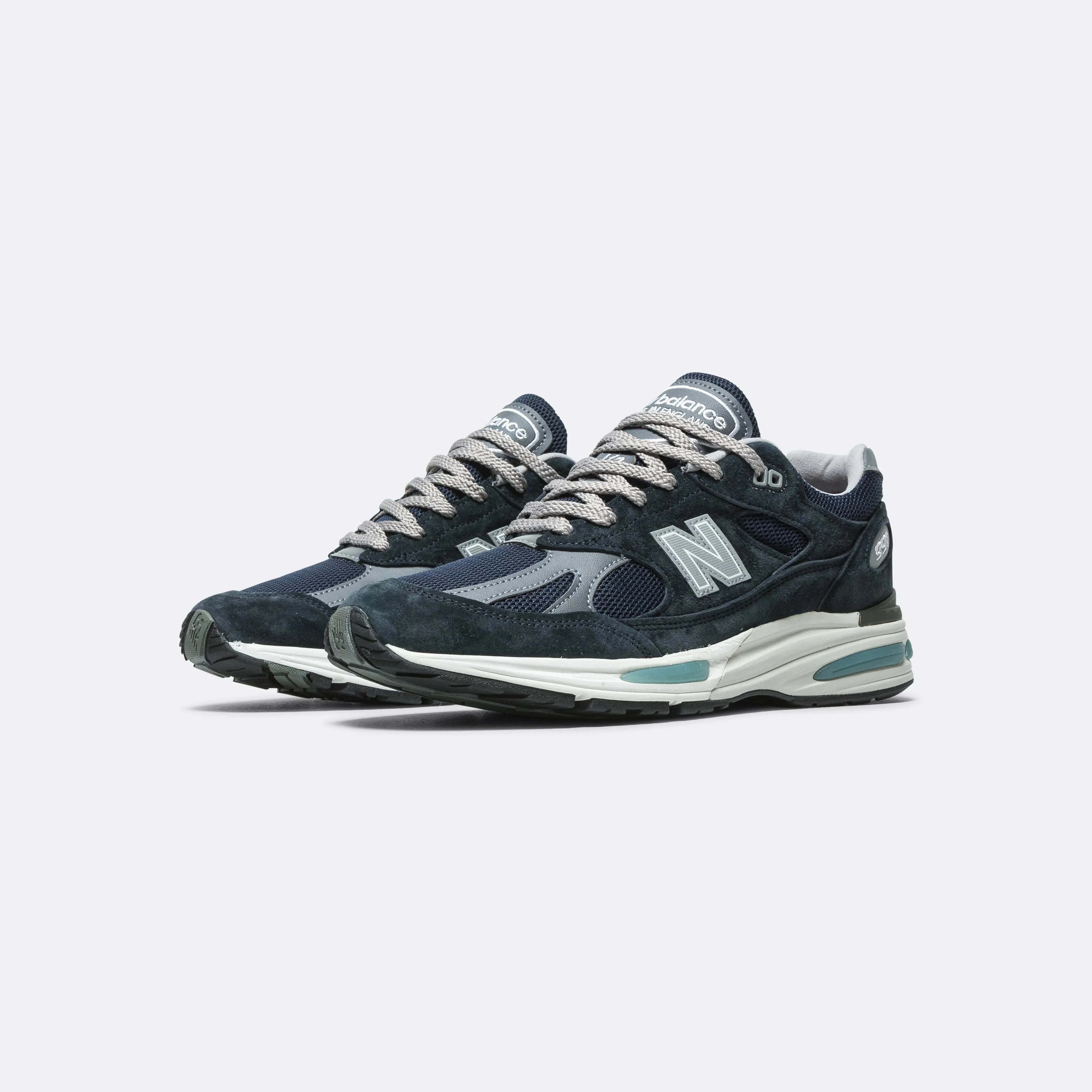 New Balance Clothing U991NV2
