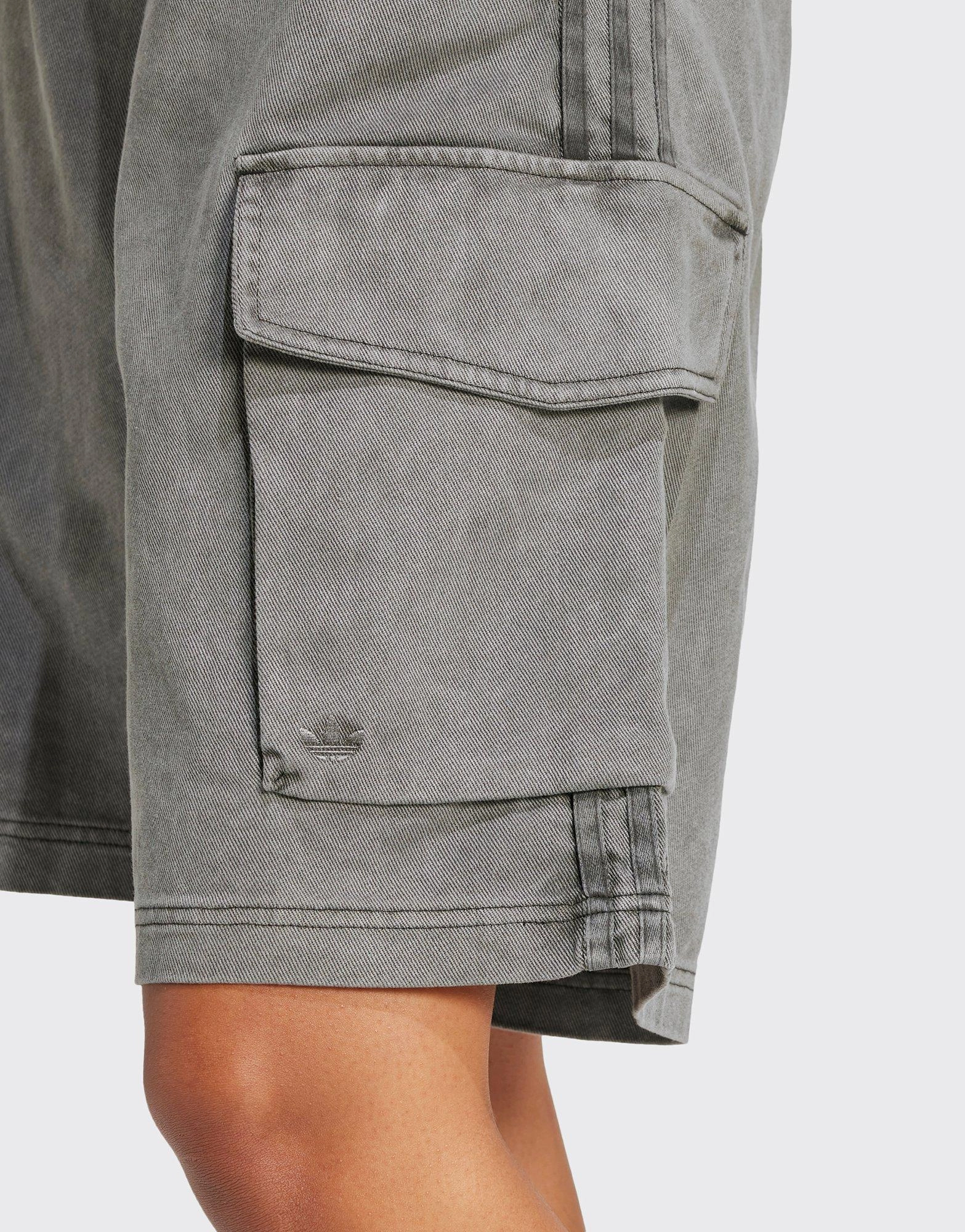 Go-Mode Daily, Go-Anywhere Style, Refined Flowwear, Designed To Flex, Clean-Motion System, Authentic Motion