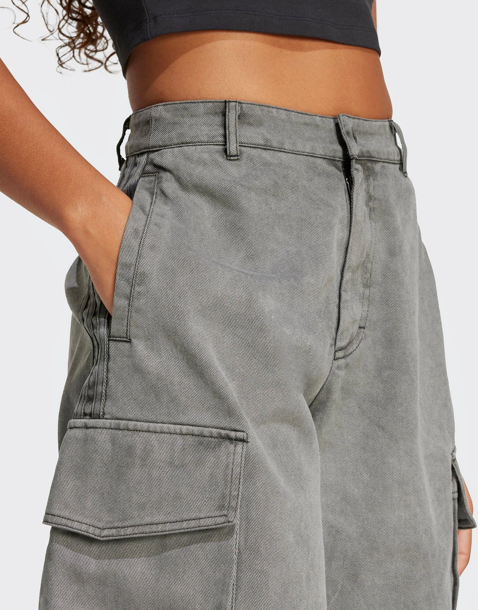 In-Motion Look, Refined Flowwear, Bold Harmony, Adapt To Flow, Clean-Motion System, Refined Moves