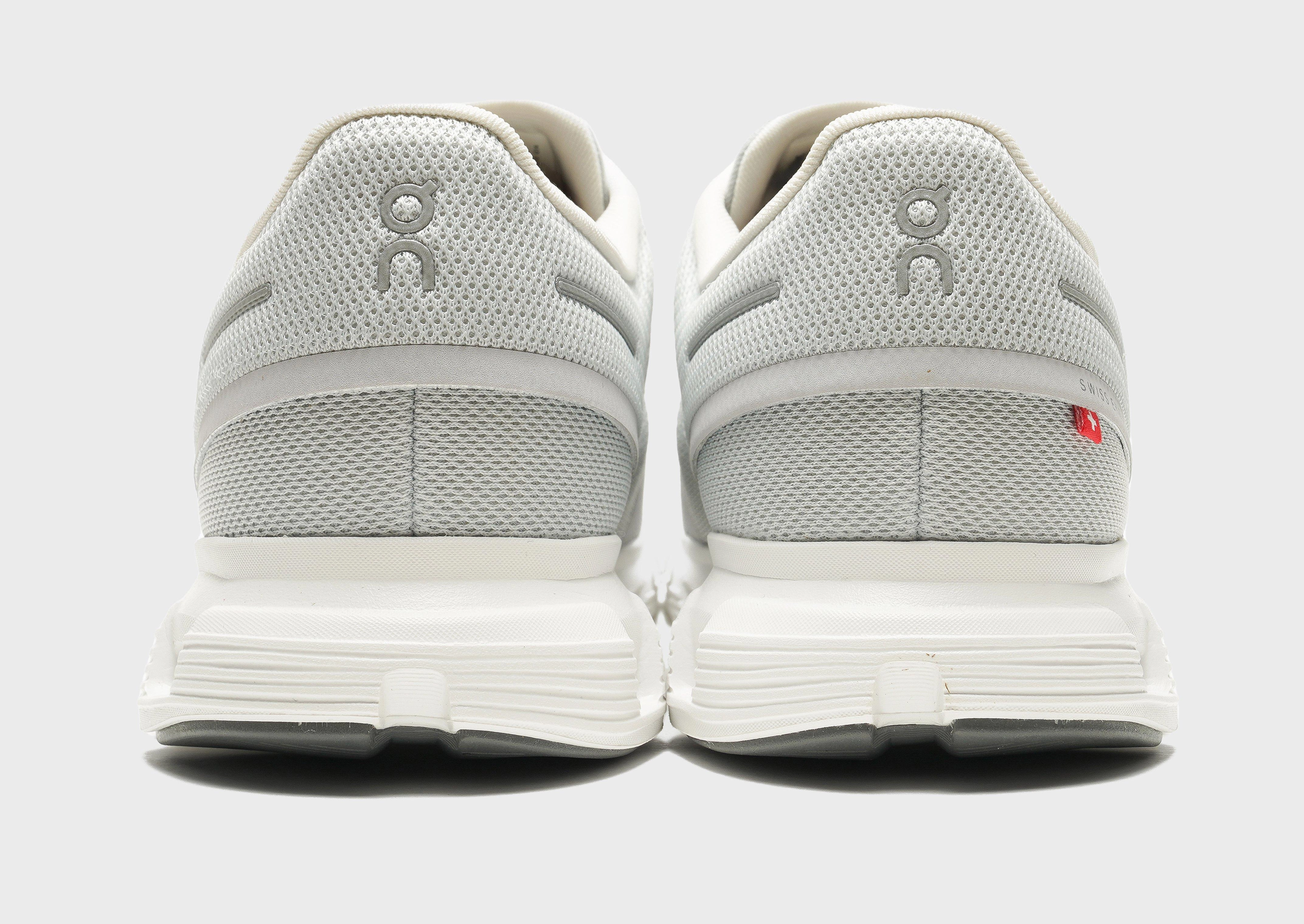 Universal Fit, Everyday Comfort, Relaxed Refinement, Coolly Crafted, Refined Edge
