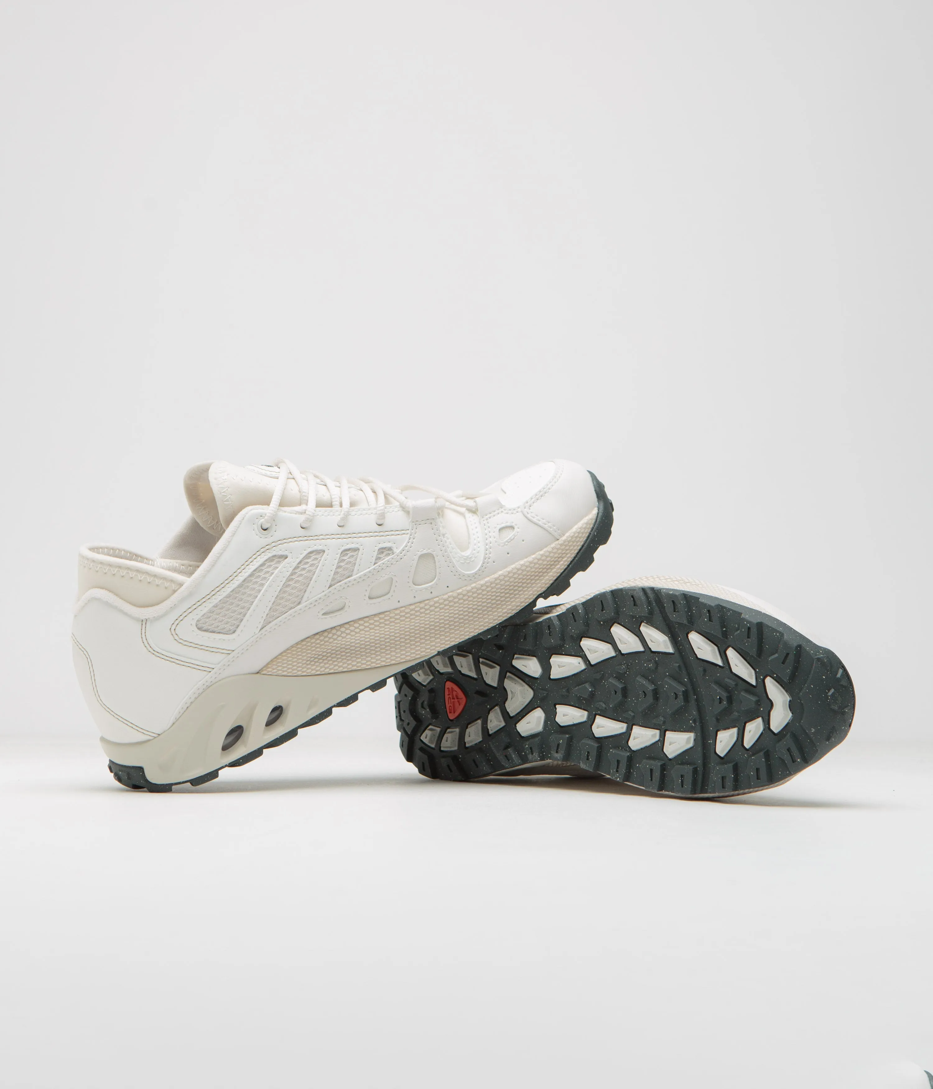 Nike ACG Air Exploraid Shoes - Light Orewood Brown / Sail - Phantom - Anthracite Nike ACG Outdoor Clothing
