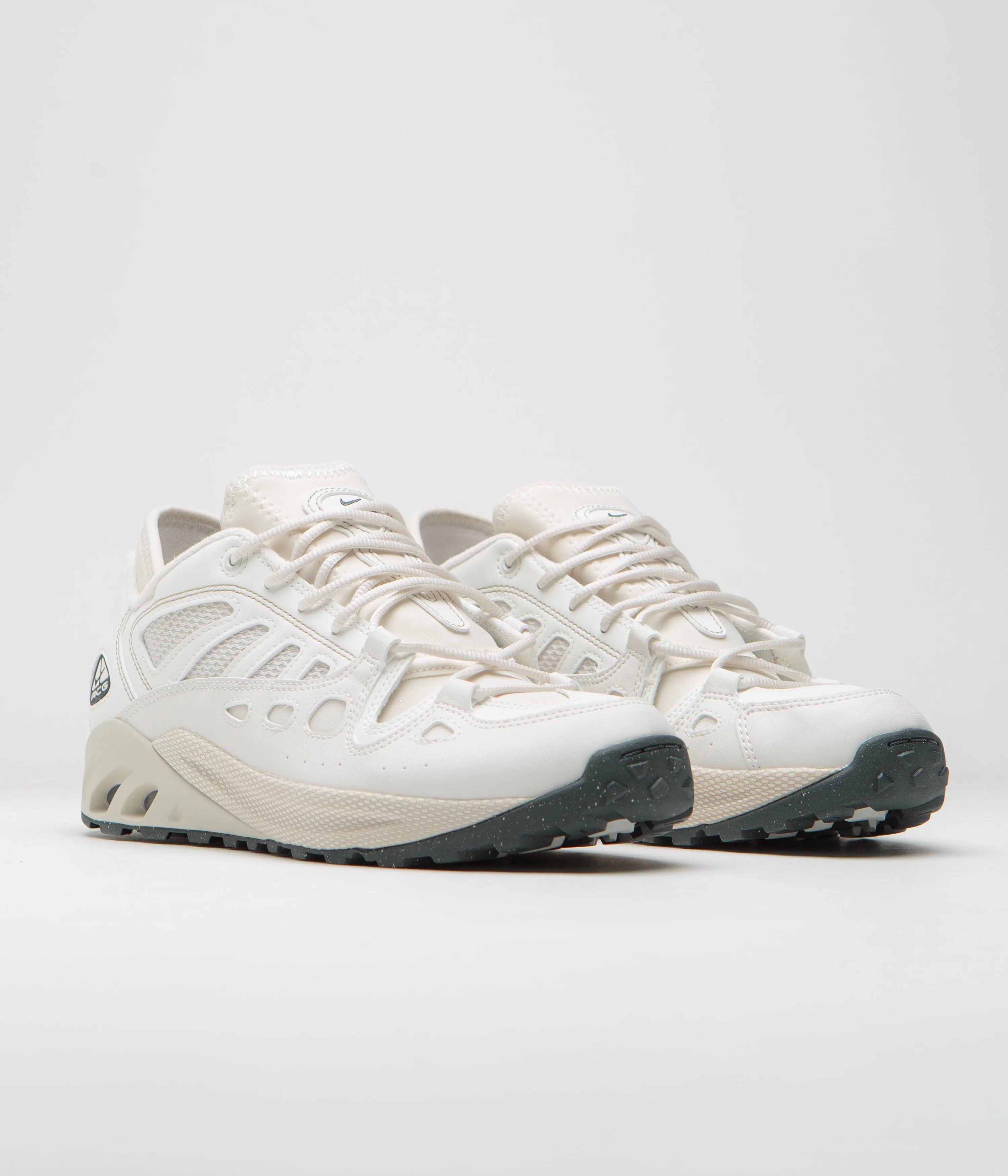 Nike ACG Air Exploraid Shoes - Light Orewood Brown / Sail - Phantom - Anthracite Nike ACG Outdoor Clothing