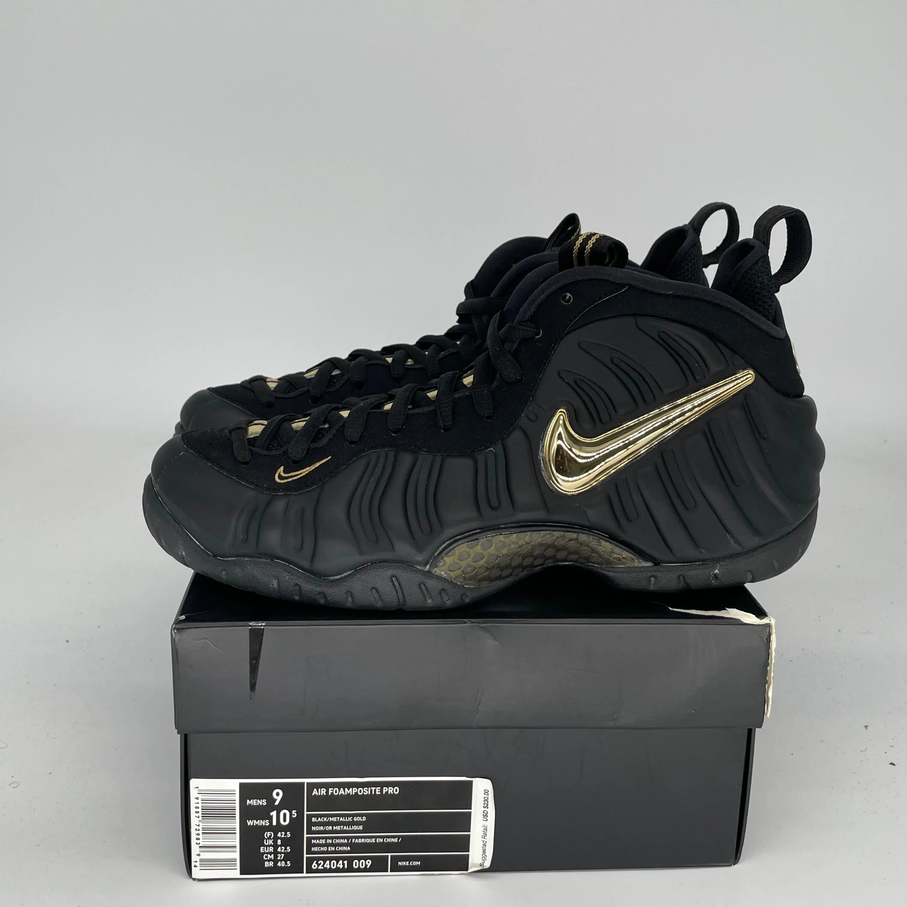NIKE AIR FOAMPOSITE PRO BLACK METALLIC GOLD SIZE 9 624041-009