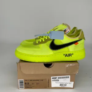 NIKE AIR FORCE 1 LOW OFF WHITE VOLT SIZE 9.5 AO4606-700
