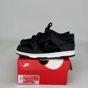 NIKE DUNK LOW BLACK CROC SIZE 6Y FV7472-001