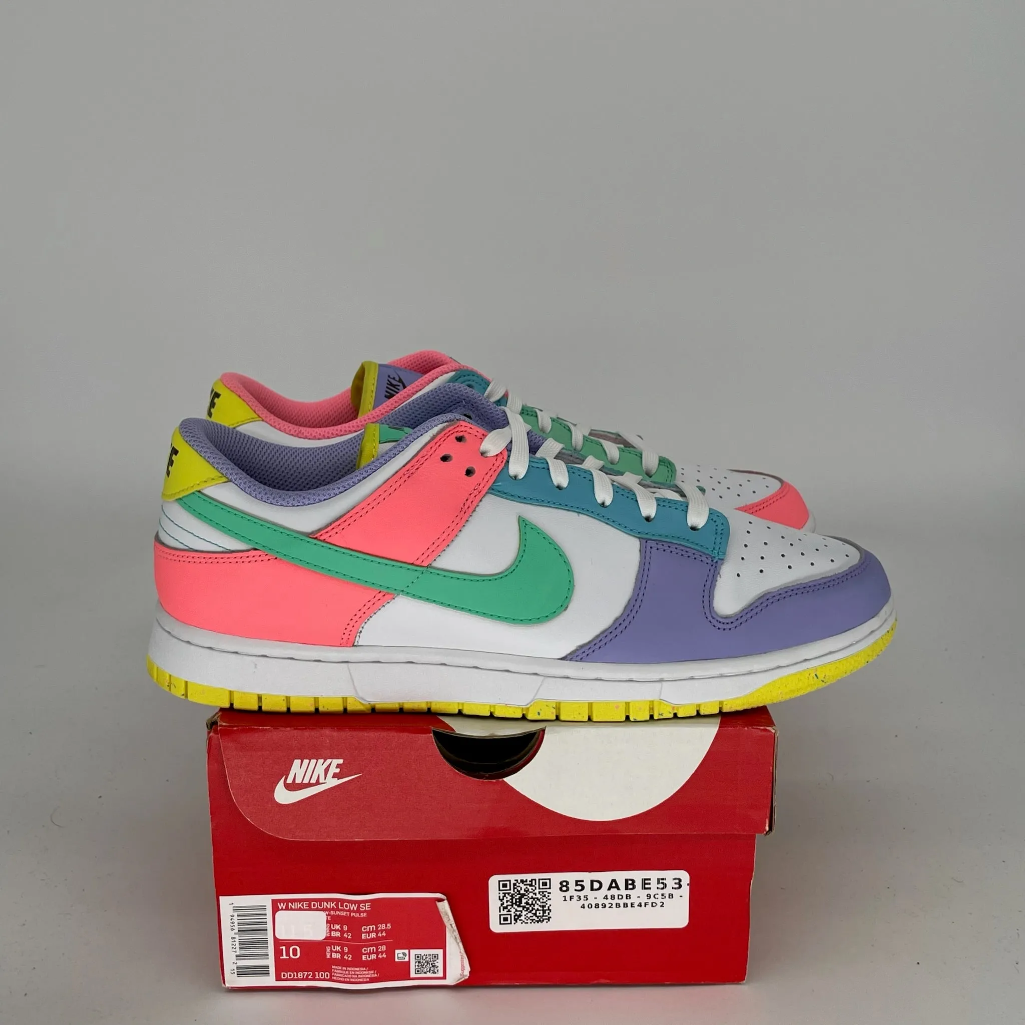 NIKE DUNK LOW EASTER CANDY W SIZE 10/11.5W DD1872-100