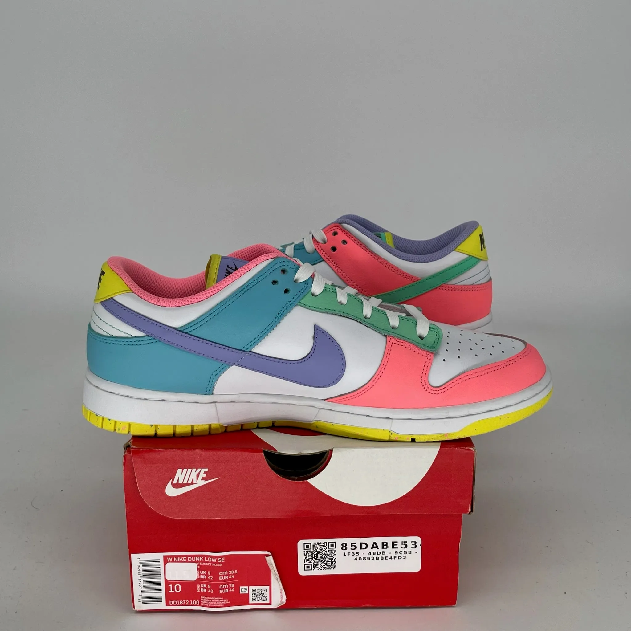 NIKE DUNK LOW EASTER CANDY W SIZE 10/11.5W DD1872-100