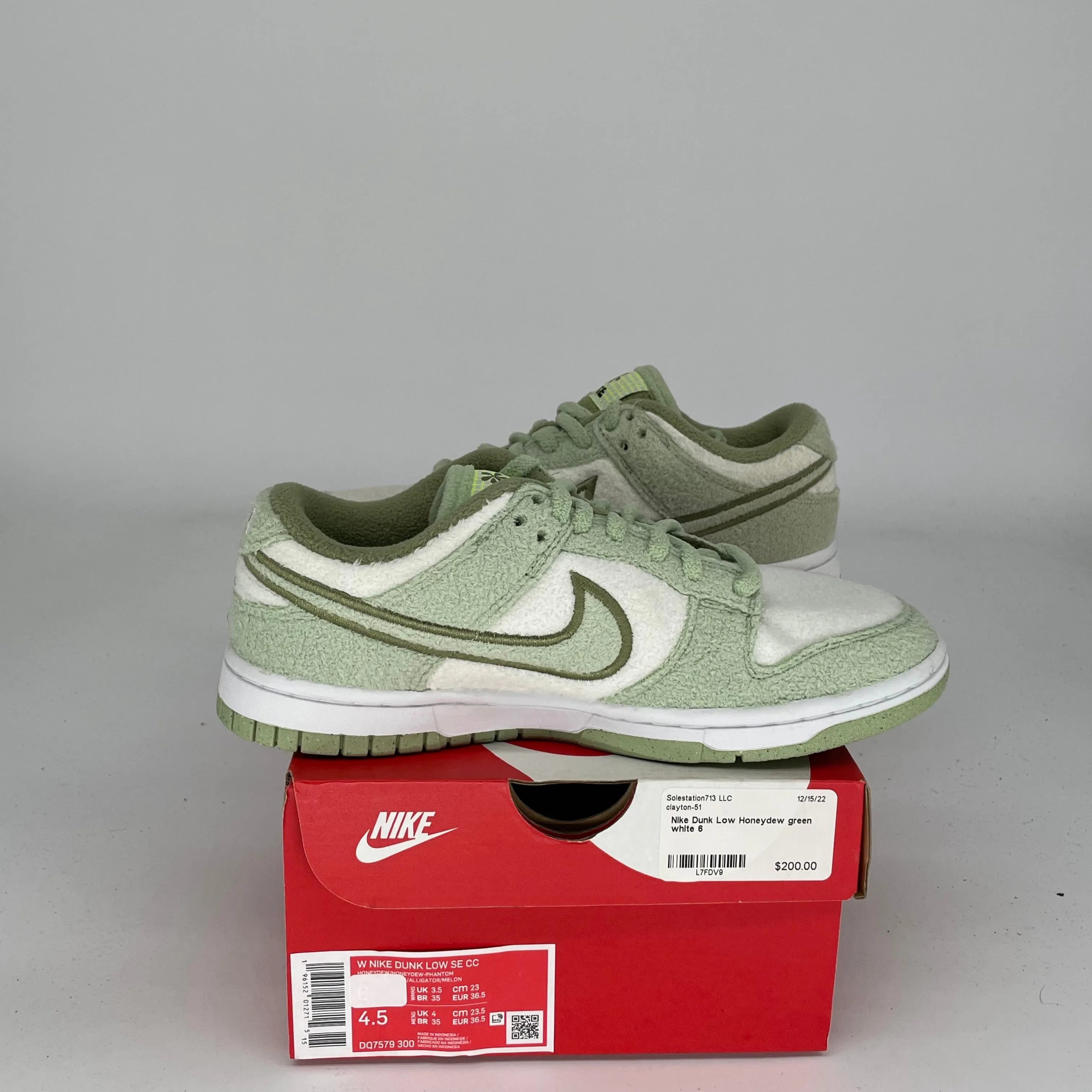 NIKE DUNK LOW FLEECE PACK HONEYDEW W SIZE 4.5/6W DQ7579-300