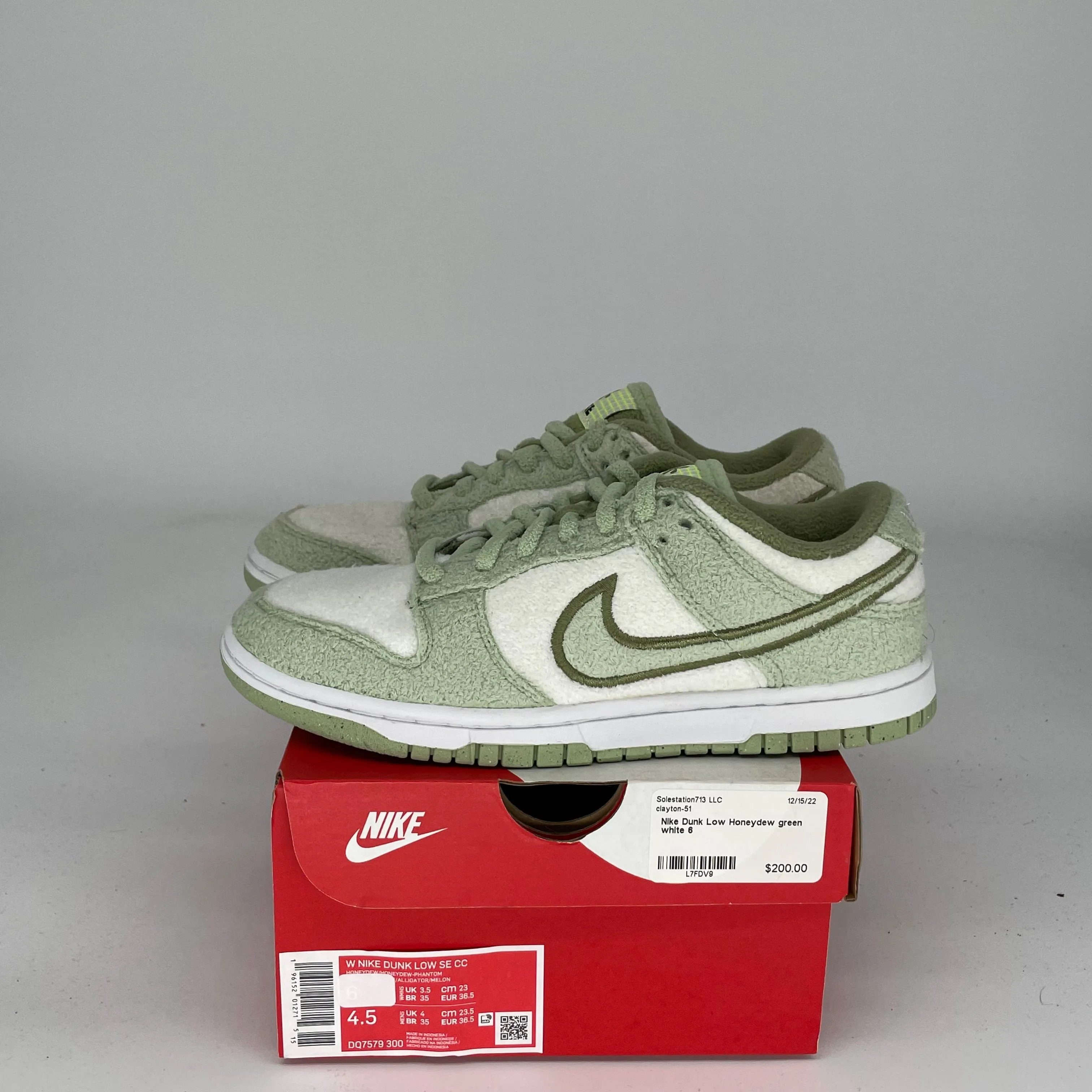 NIKE DUNK LOW FLEECE PACK HONEYDEW W SIZE 4.5/6W DQ7579-300