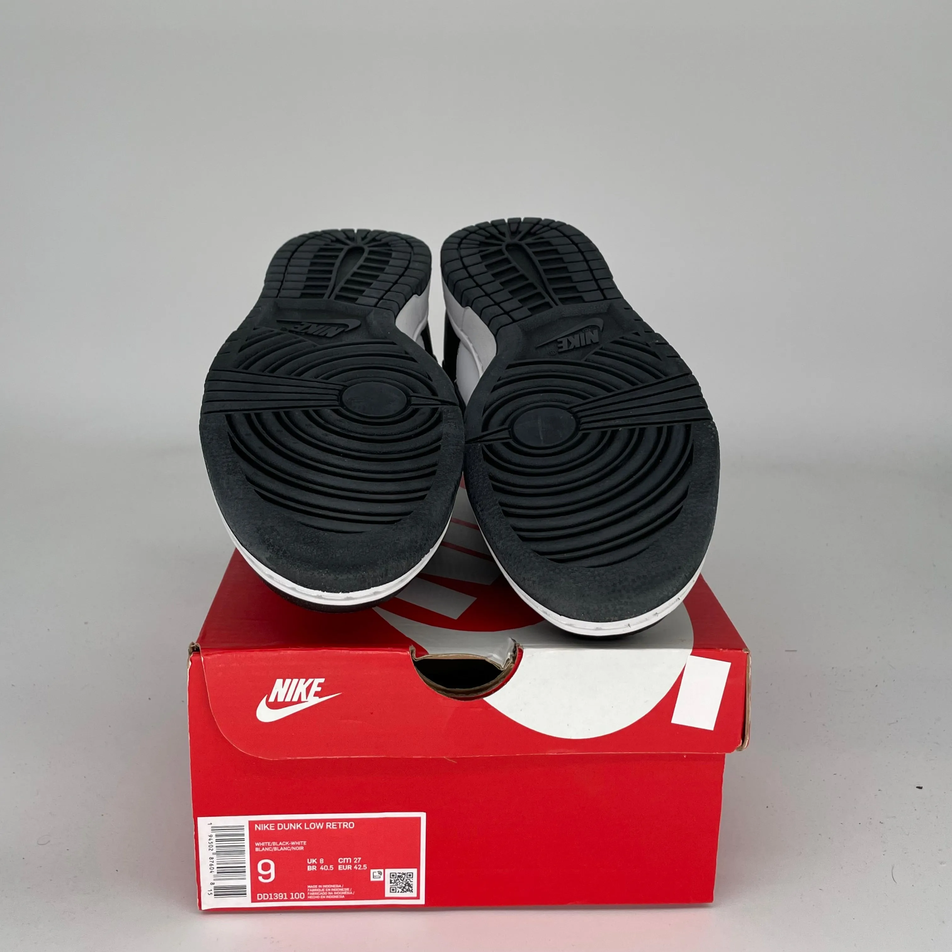 NIKE DUNK LOW PANDA SIZE 9 DD1391-100