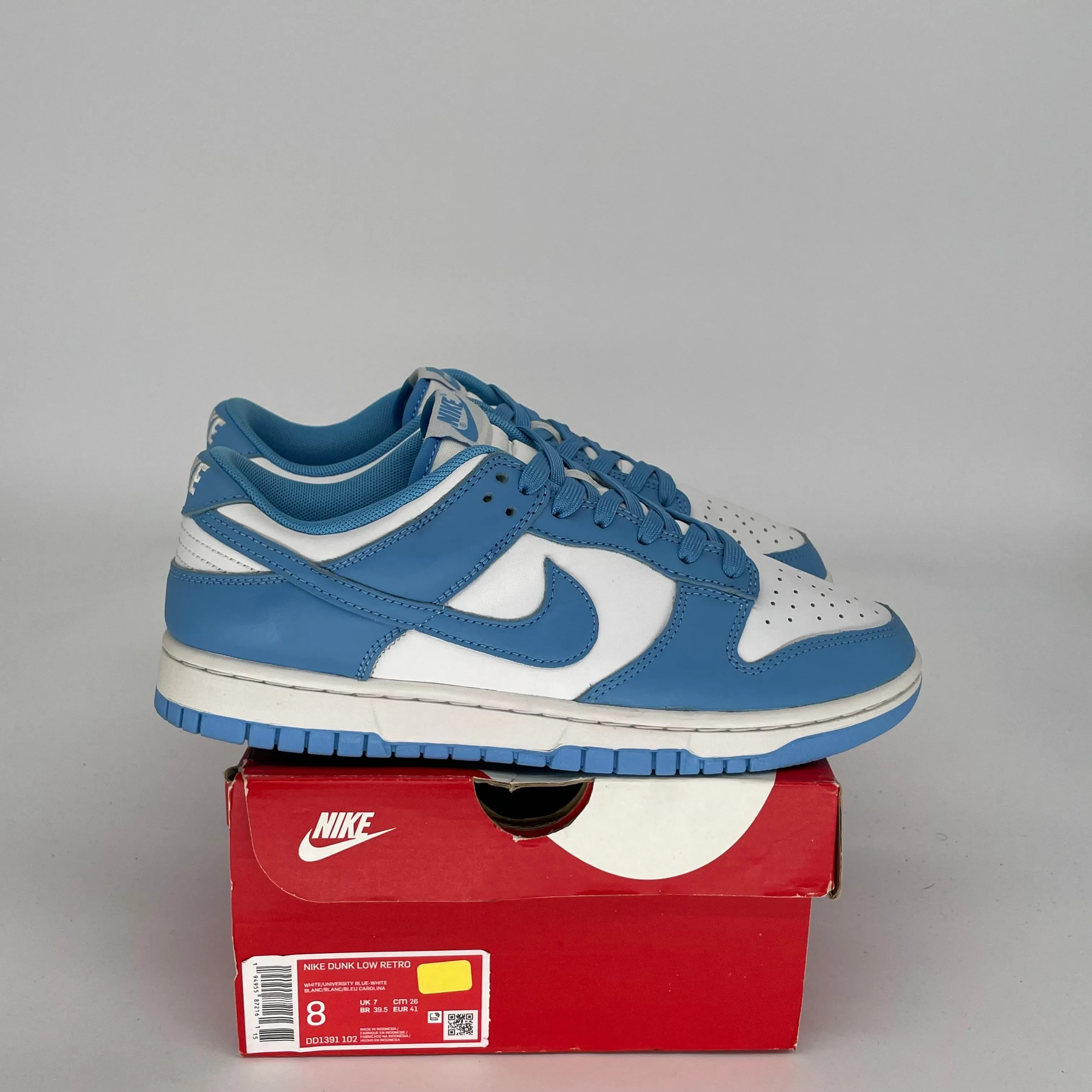 NIKE DUNK LOW UNC SIZE 8 DD1391-102