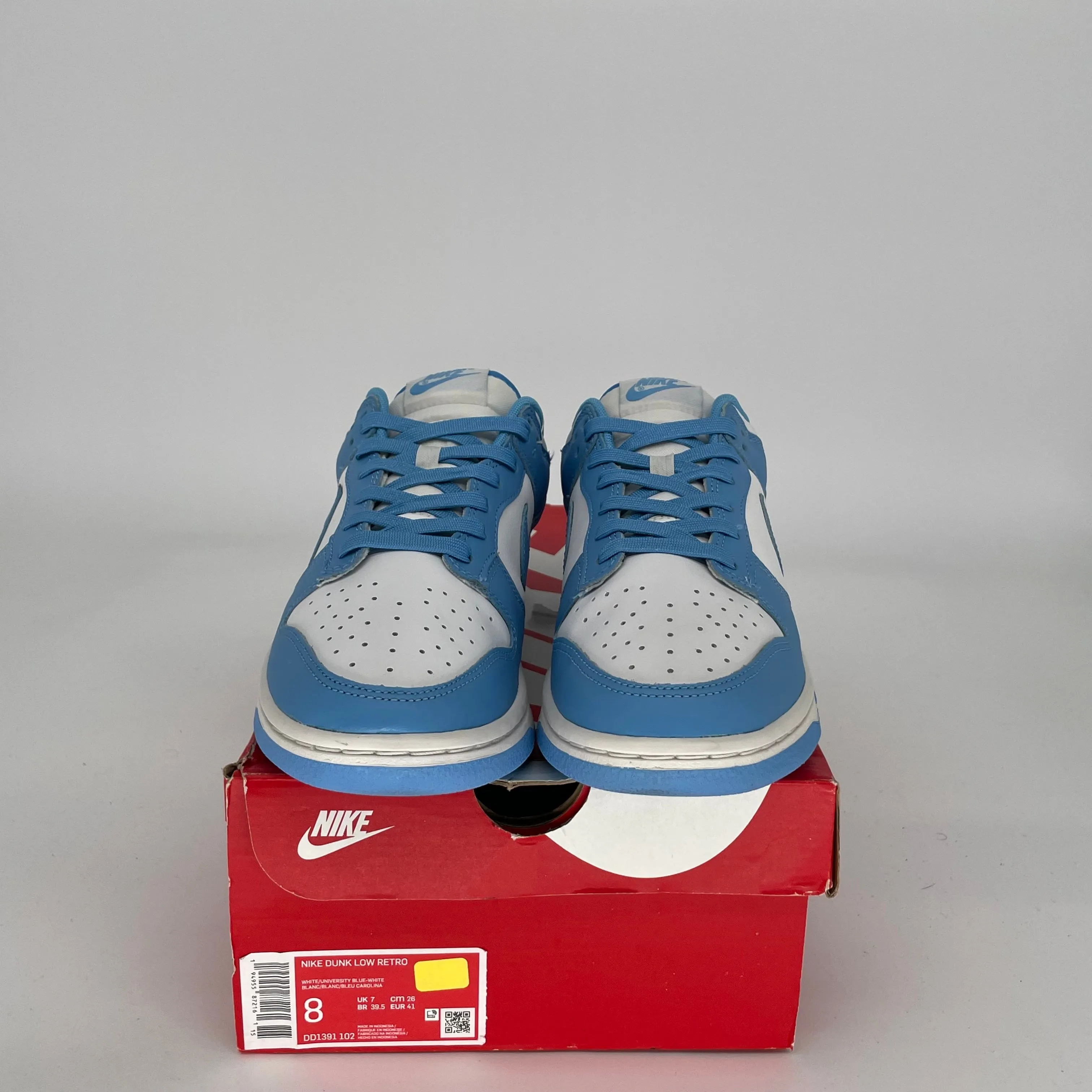 NIKE DUNK LOW UNC SIZE 8 DD1391-102