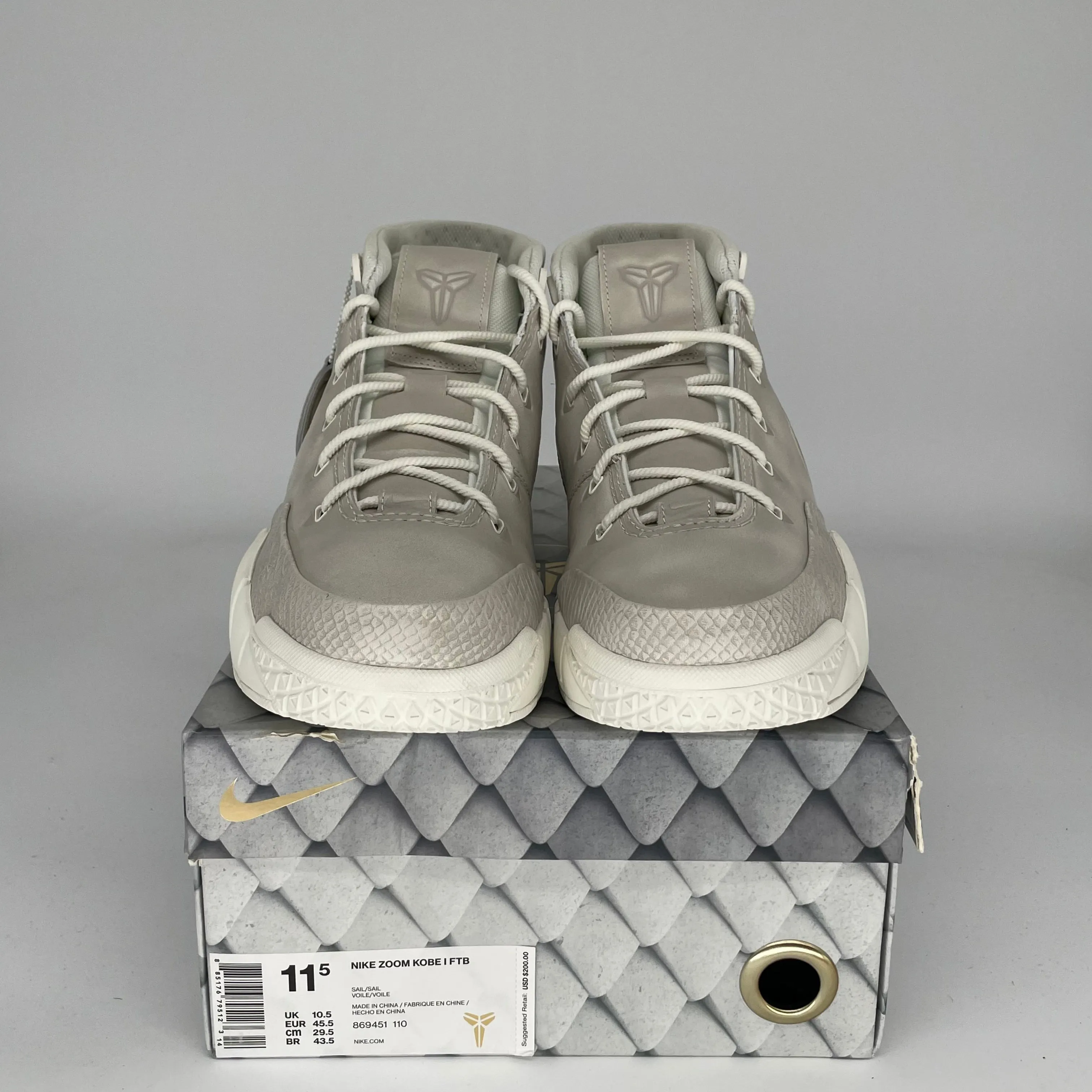 NIKE KOBE 1 BLACK MAMBA COLLECTION FADE TO BLACK SIZE 11.5 869451-110