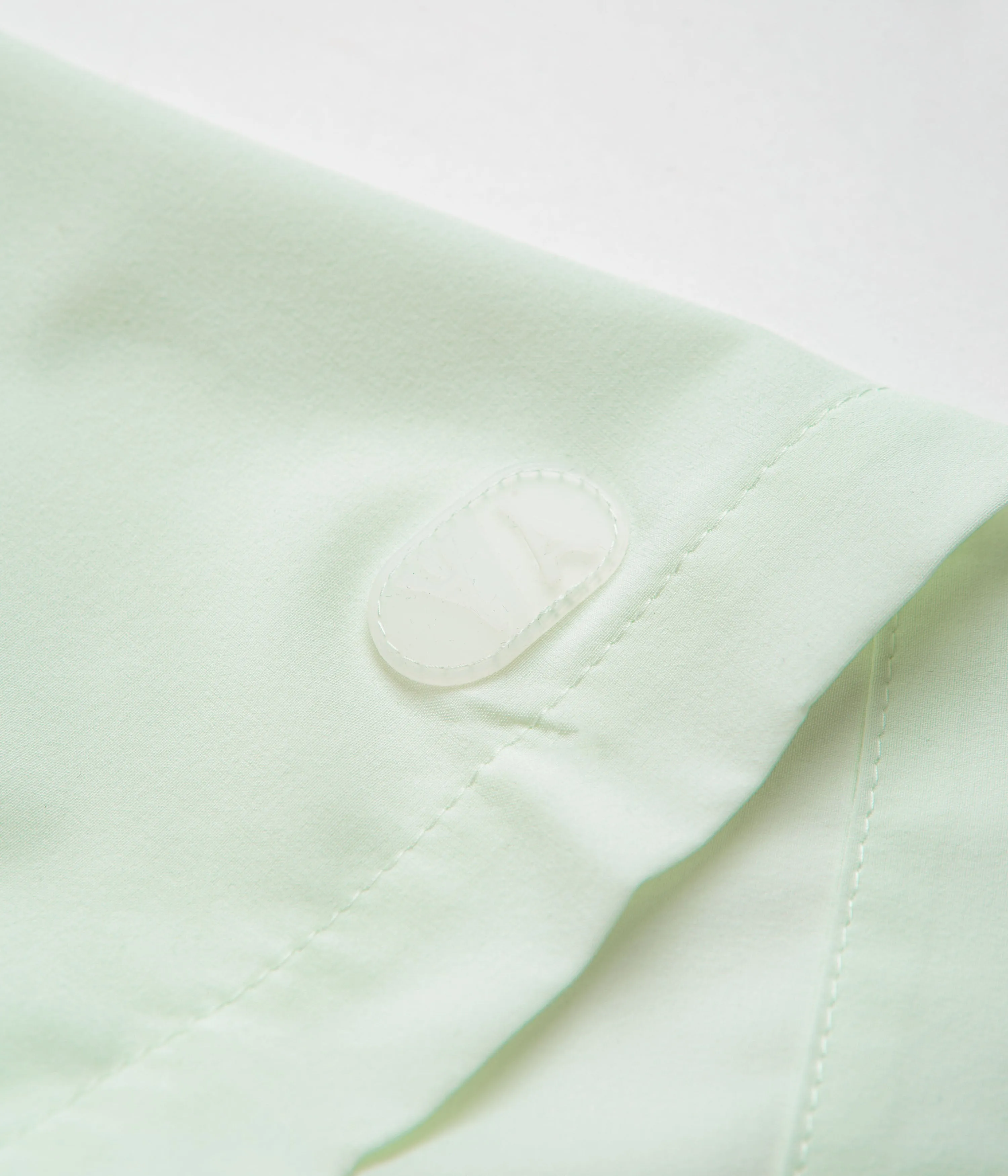 Nike SB Agnostic Bowler Shirt - Barely Green / Black Nike SB Clothing