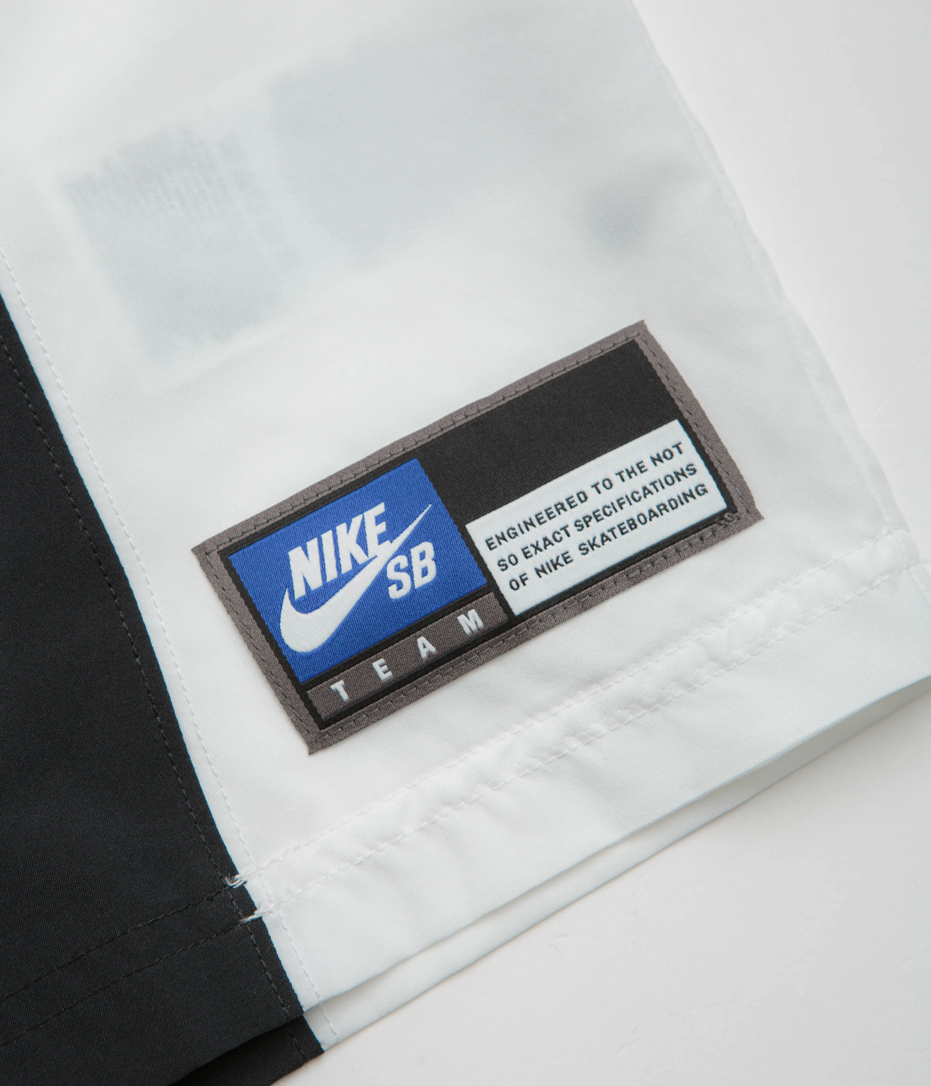 Nike SB Bowler Shirt - Black / White / White Nike SB Clothing