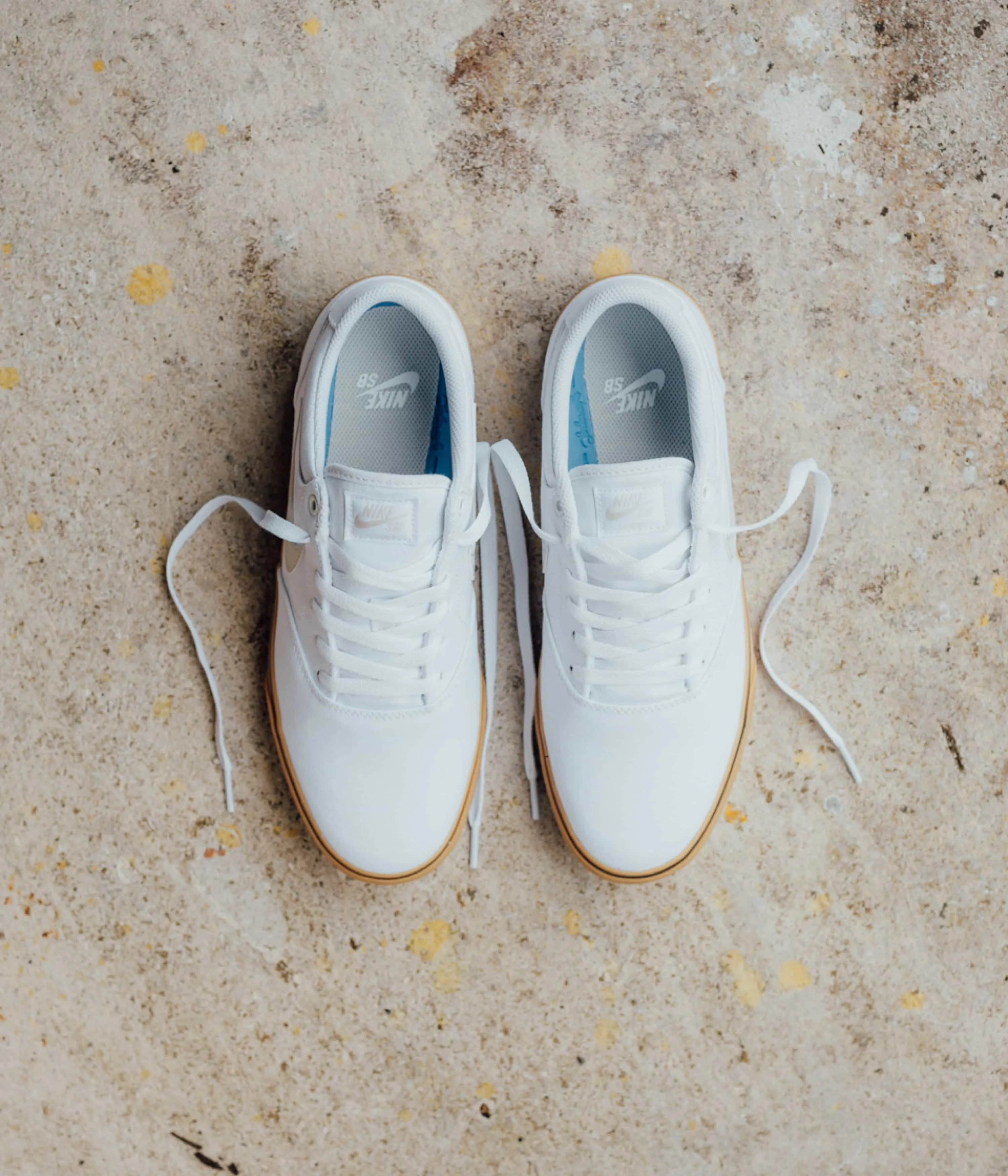 Nike SB Chron 2 Canvas Shoes - White / Light Bone - White - Gum Light Brown Nike SB Clothing