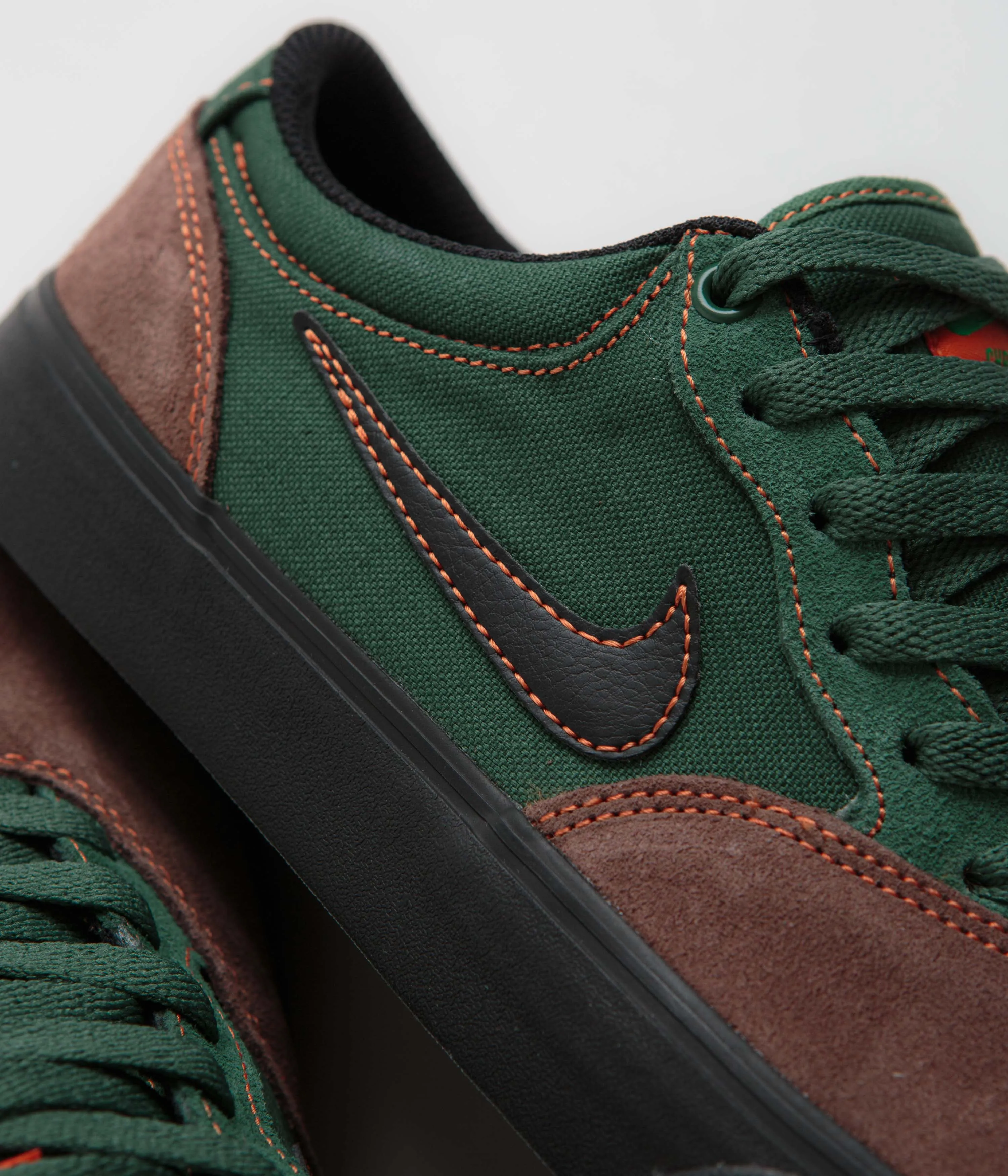 Nike SB Chron 2 Shoes - Light Chocolate / Black - Noble Green Nike SB Clothing