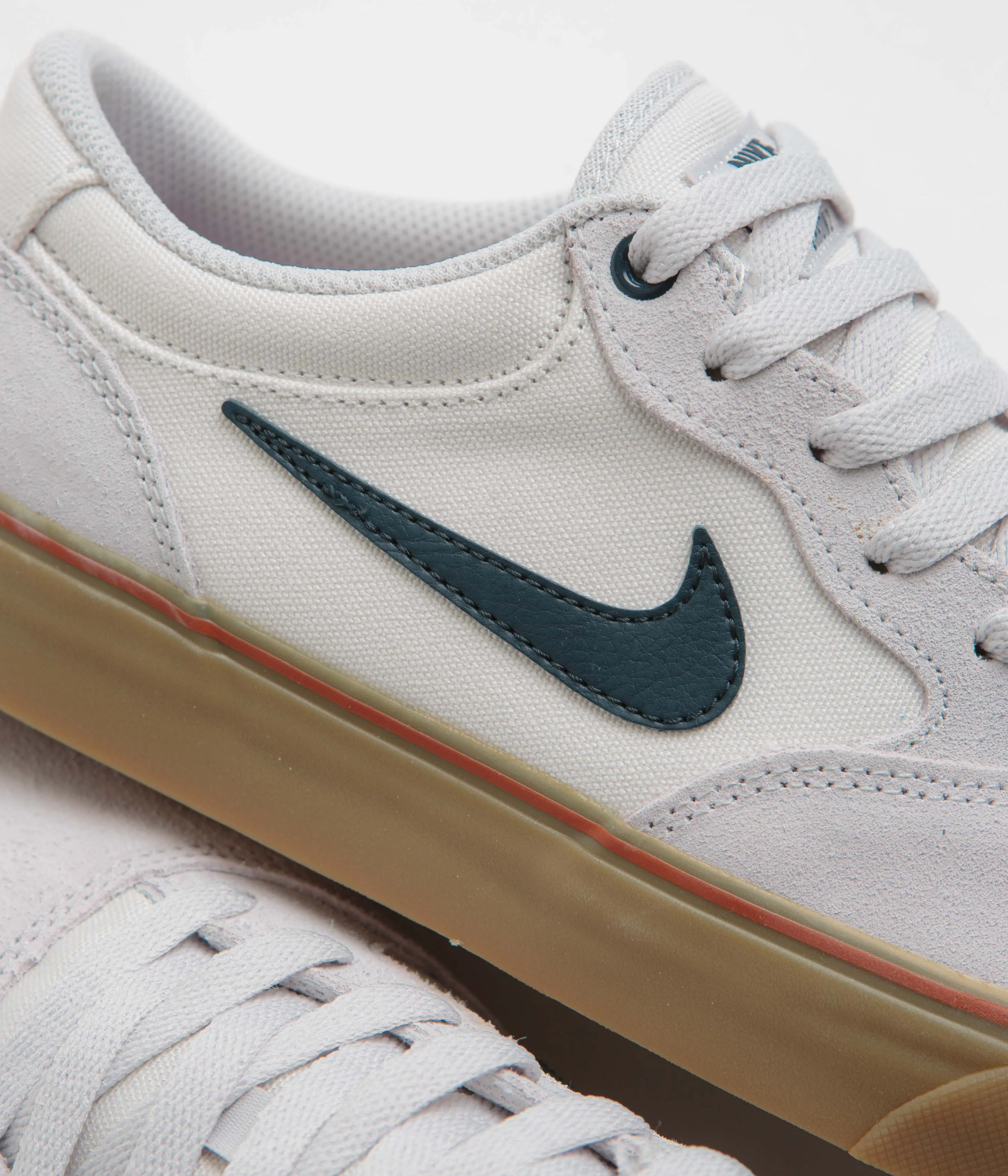 Nike SB Chron 2 Shoes - Vast Grey / Armory Navy - Dark Russet Nike SB Clothing