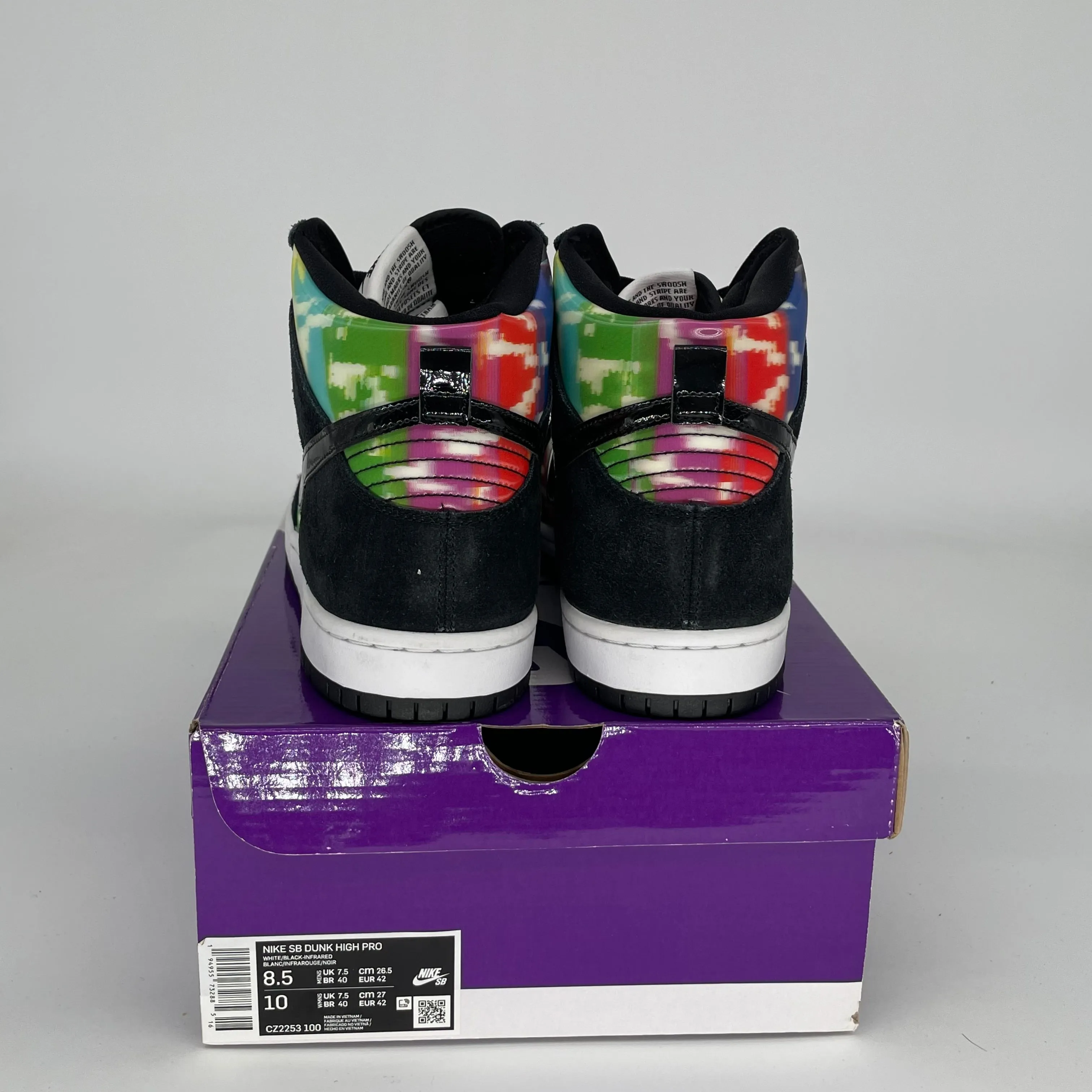 NIKE SB DUNK HIGH TV SIGNAL SIZE 8.5 CZ2253-100