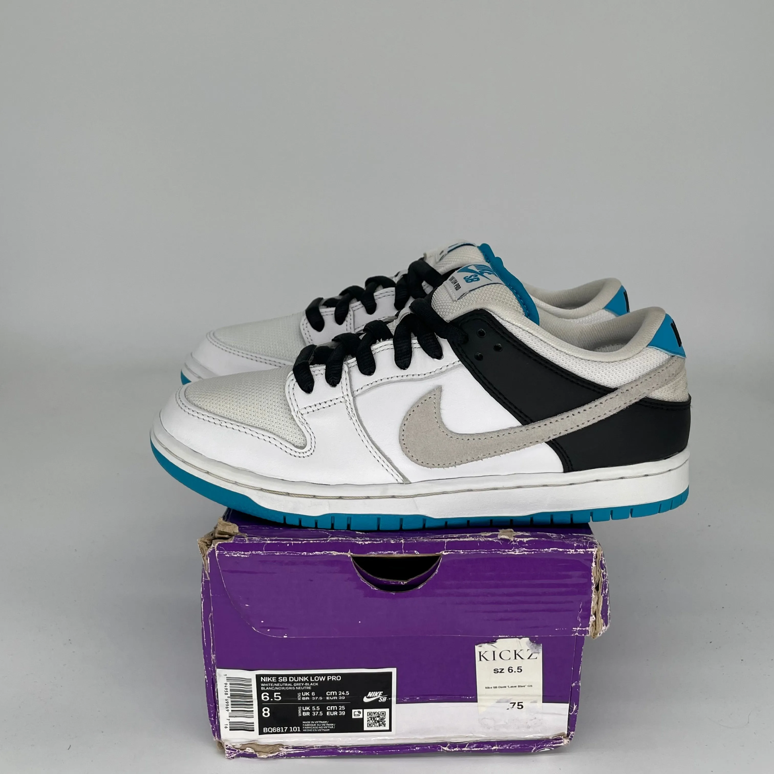 NIKE SB DUNK LOW LASER BLUE SIZE 6.5 BQ6817-101