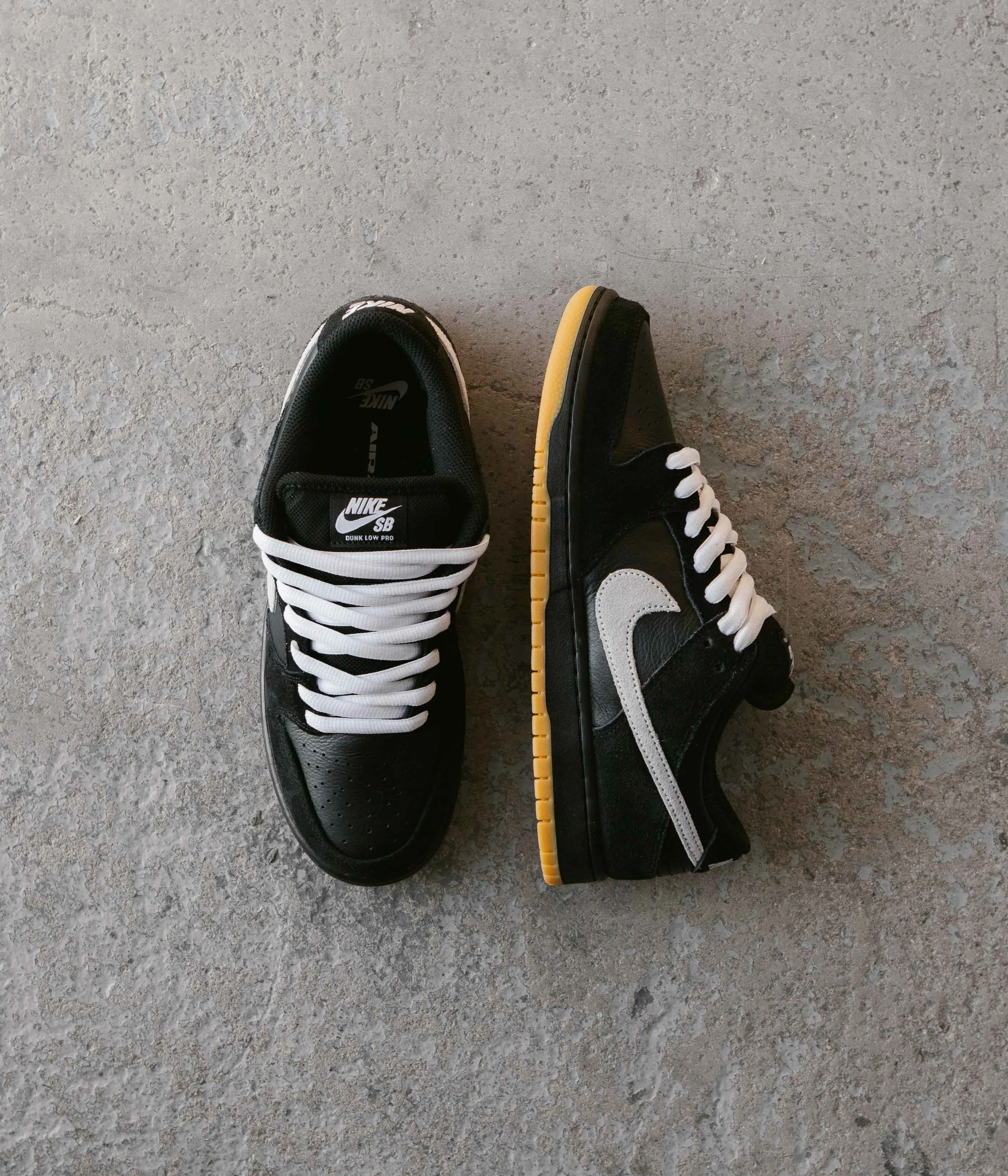 Nike SB Dunk Low Pro Shoes - Black / White - Black - Gum Light Brown - Black Nike SB Clothing