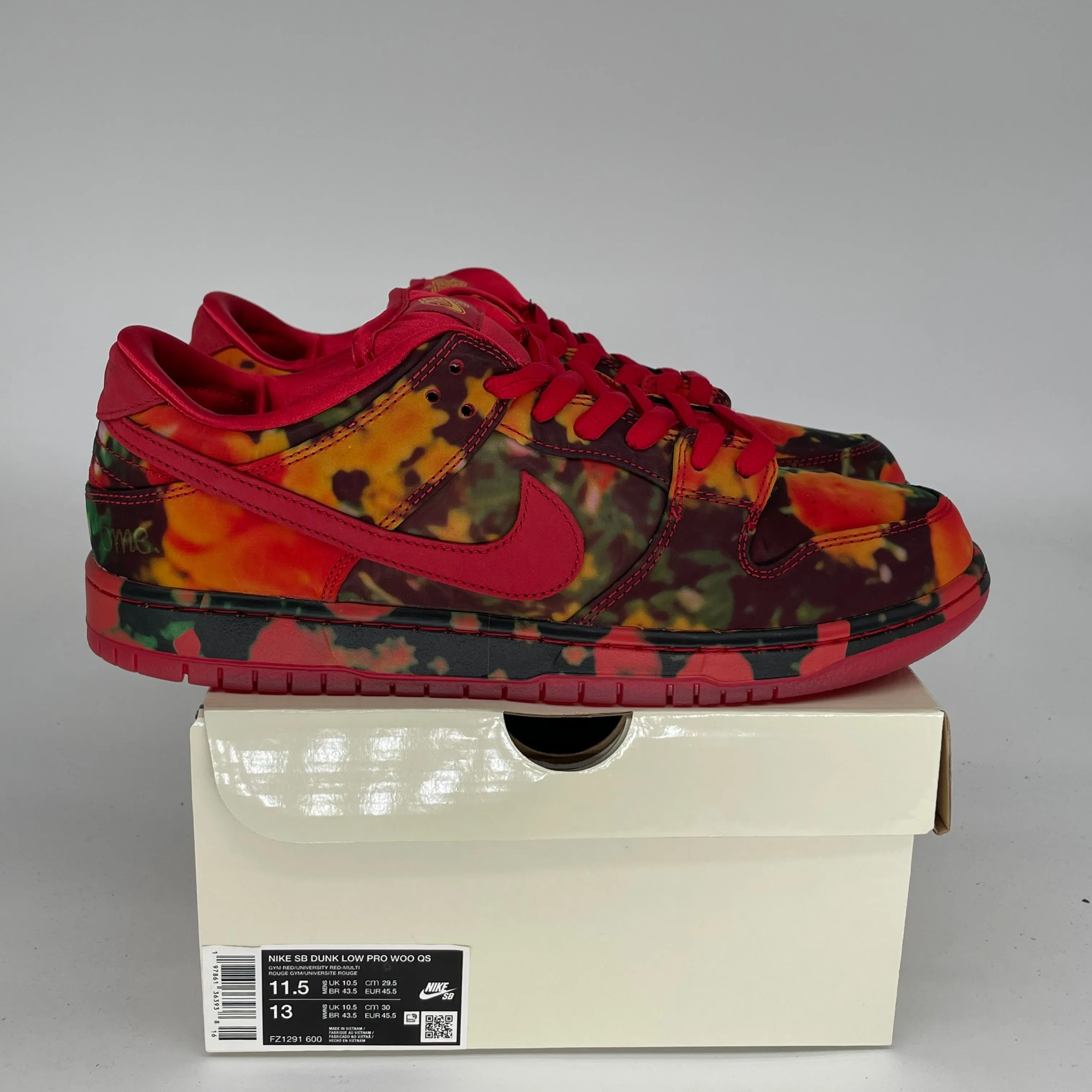 NIKE SB DUNK LOW THE WIZARD OF OZ POPPY FIELD SIZE 11.5 FZ1291-600