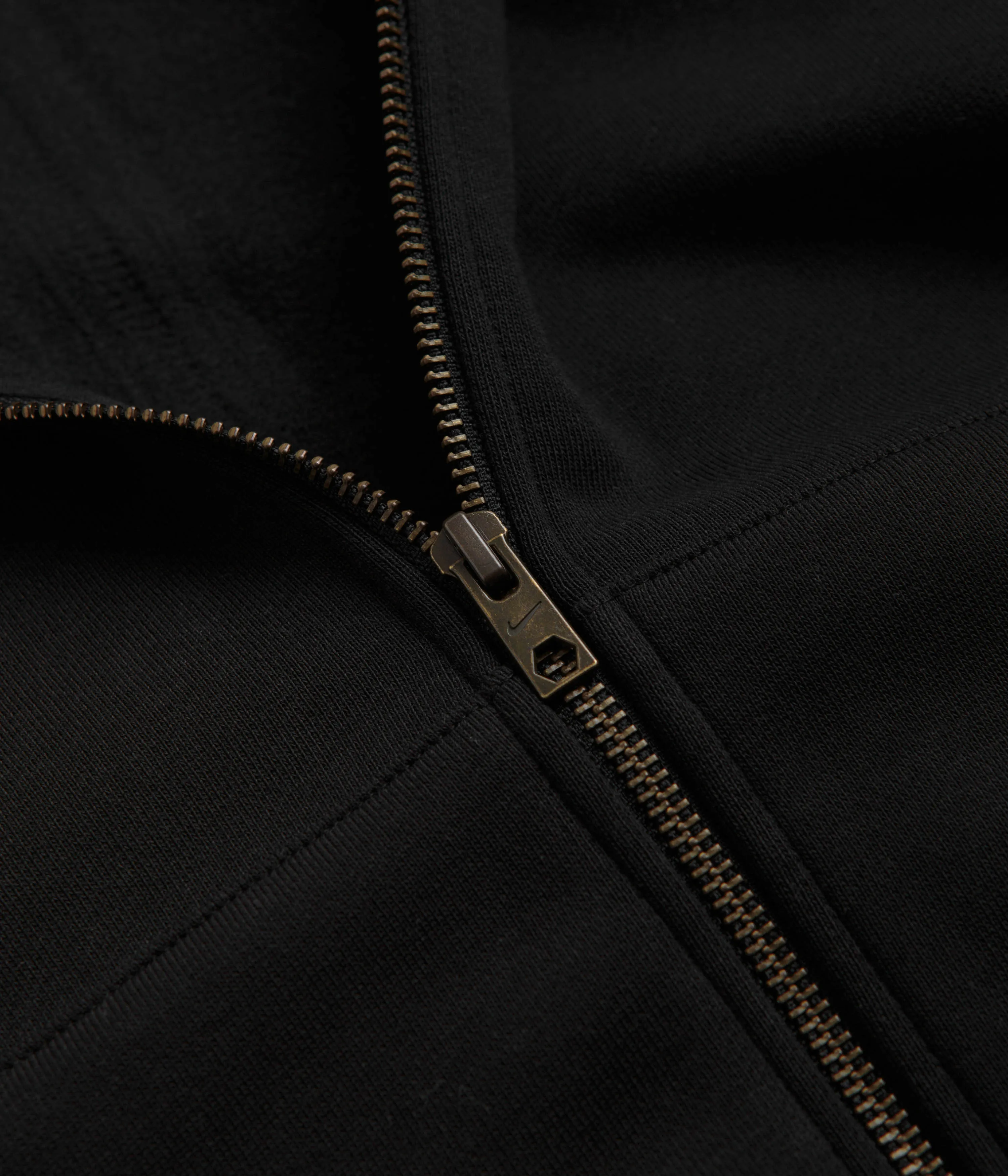 Nike SB Essential Logo Full Zip Hoodie - Black / White Nike SB Clothing