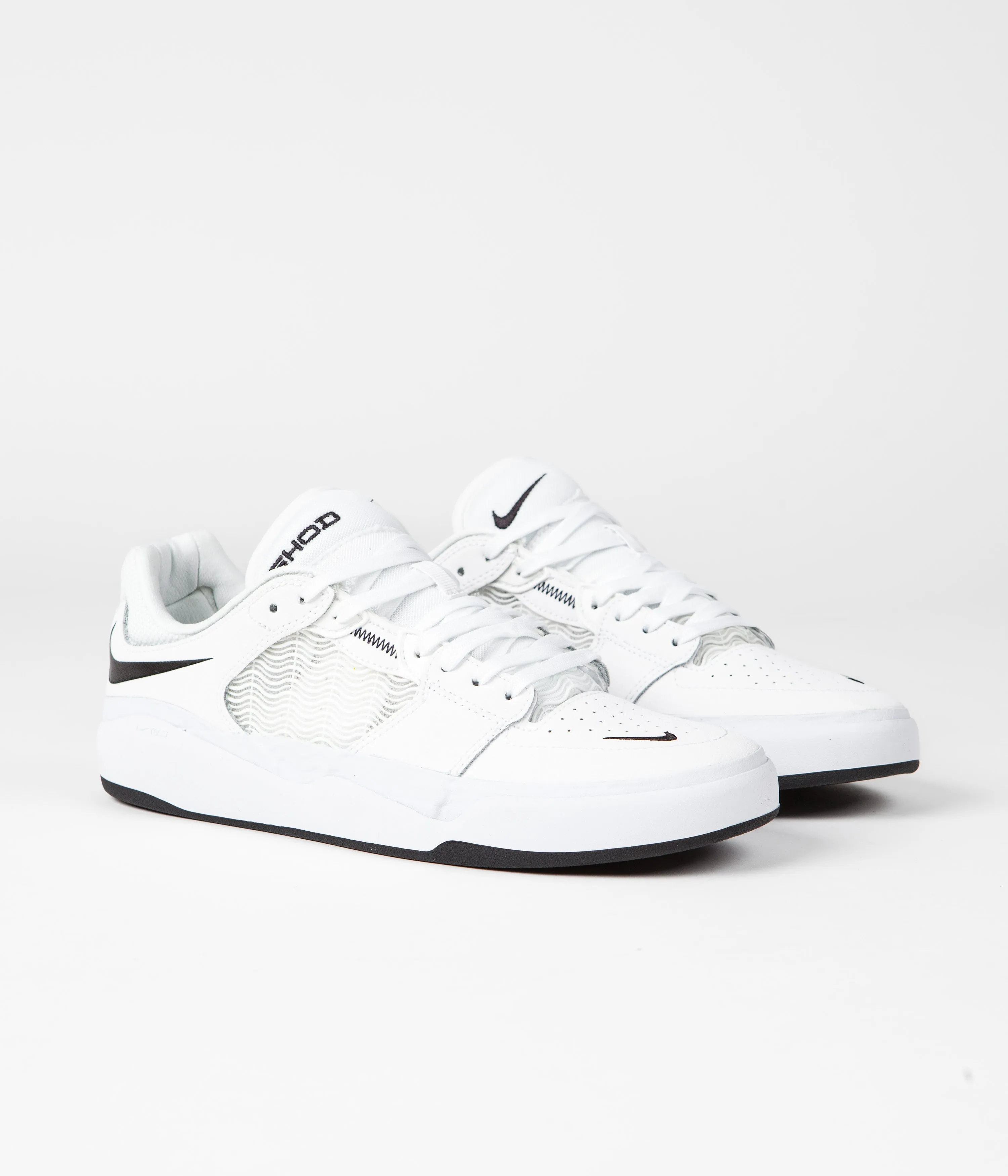 Nike SB Ishod Premium Shoes - White / Black - White - Black Nike SB Clothing