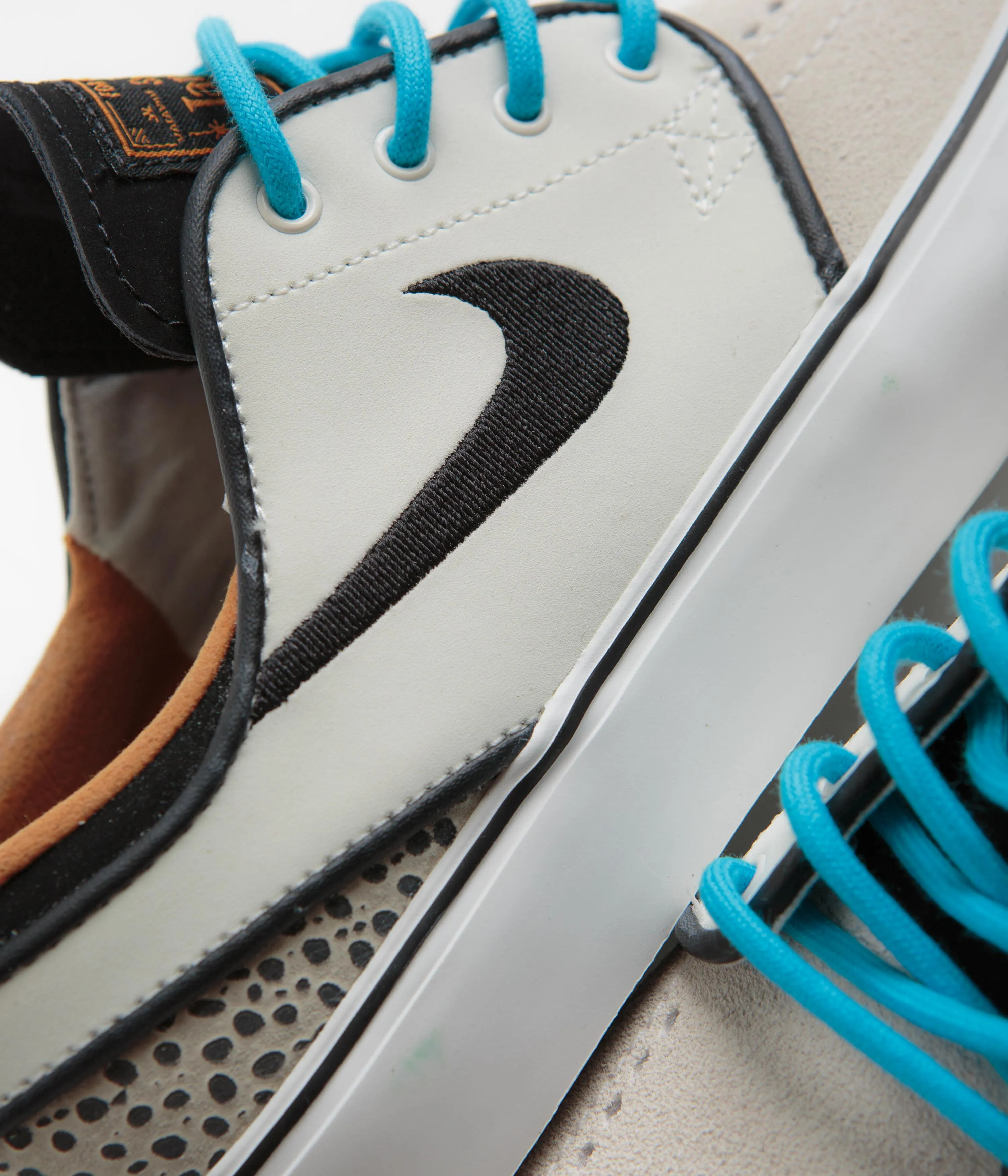 Nike SB Kids Janoski Electric Shoes - Phantom / Black - Black - Monarch Nike SB Clothing