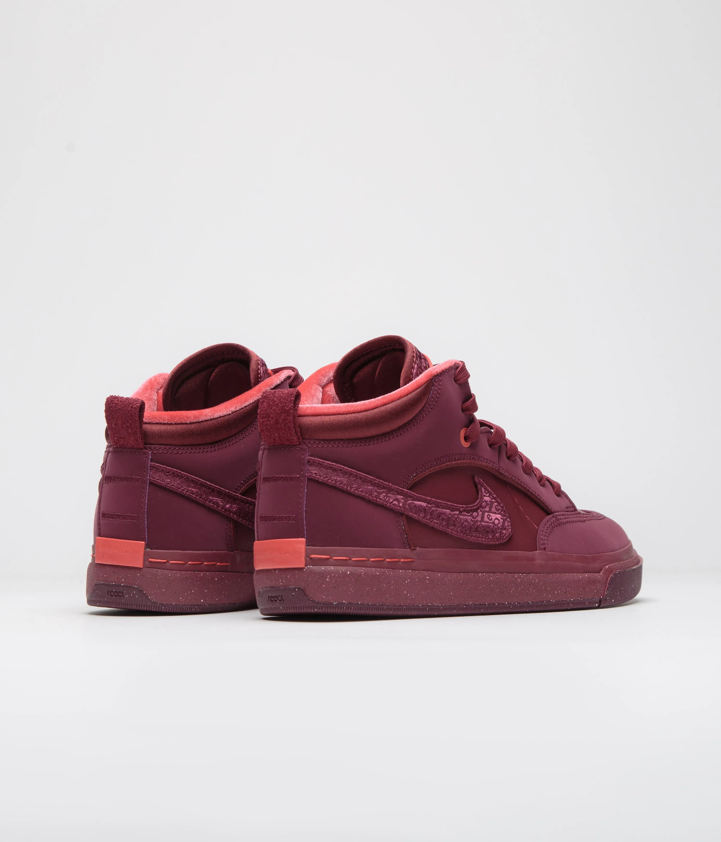 Nike SB React Leo Premium Shoes - Dark Beetroot / Dark Beetroot - Team Red Nike SB Clothing