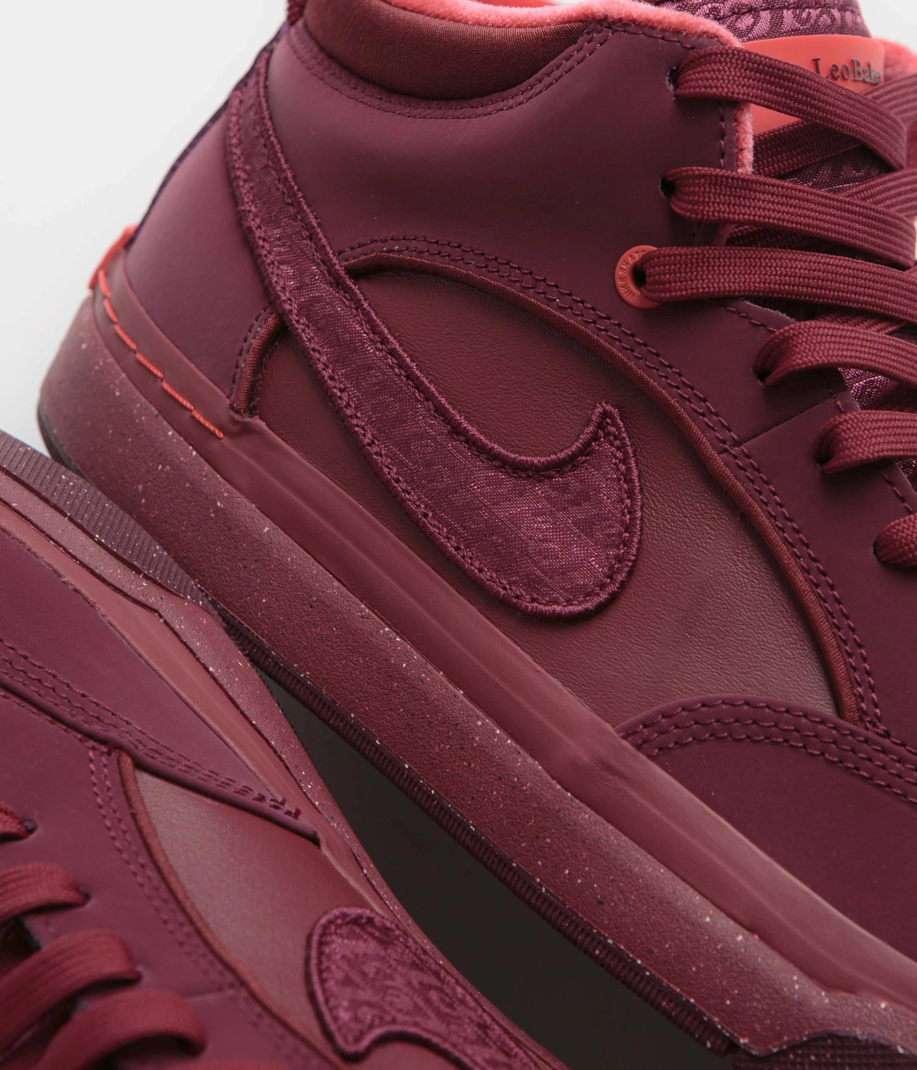 Nike SB React Leo Premium Shoes - Dark Beetroot / Dark Beetroot - Team Red Nike SB Clothing