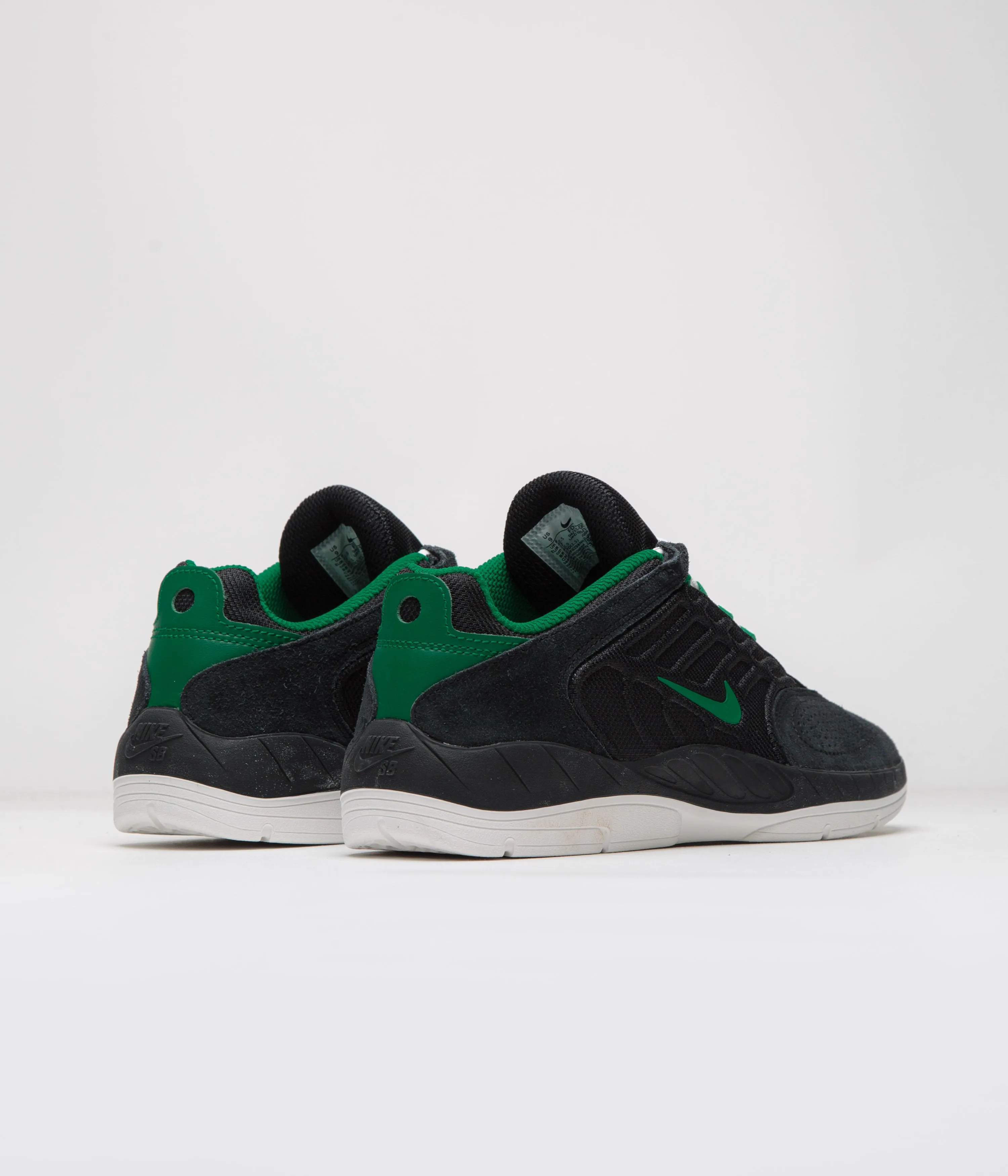 Nike SB Vertebrae Shoes - Black / Malachite - Black - Summit White Nike SB Clothing
