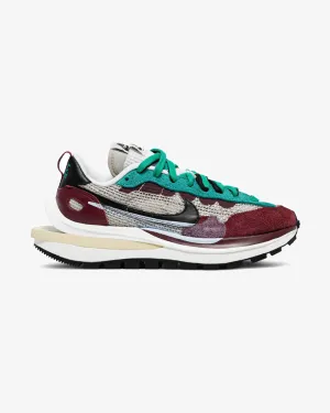 NIKE X SACAI VAPORWAFFLE VILLIAN RED NEPTUNE GREEN (NEW)