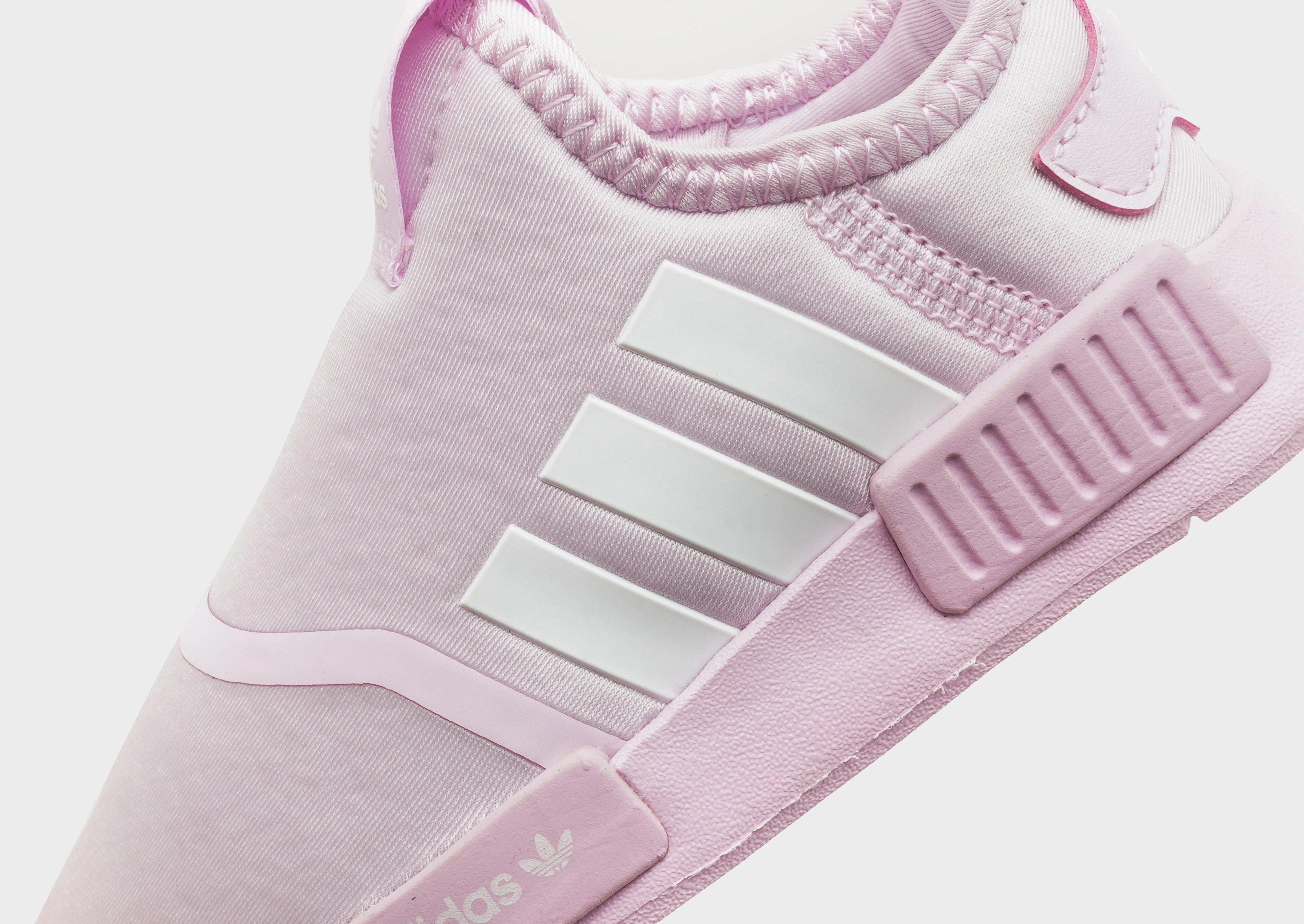 Cool Utility, Functional Calm, Streamlined Pieces, Structured Motion, Effortless Gear, Clean-Forward