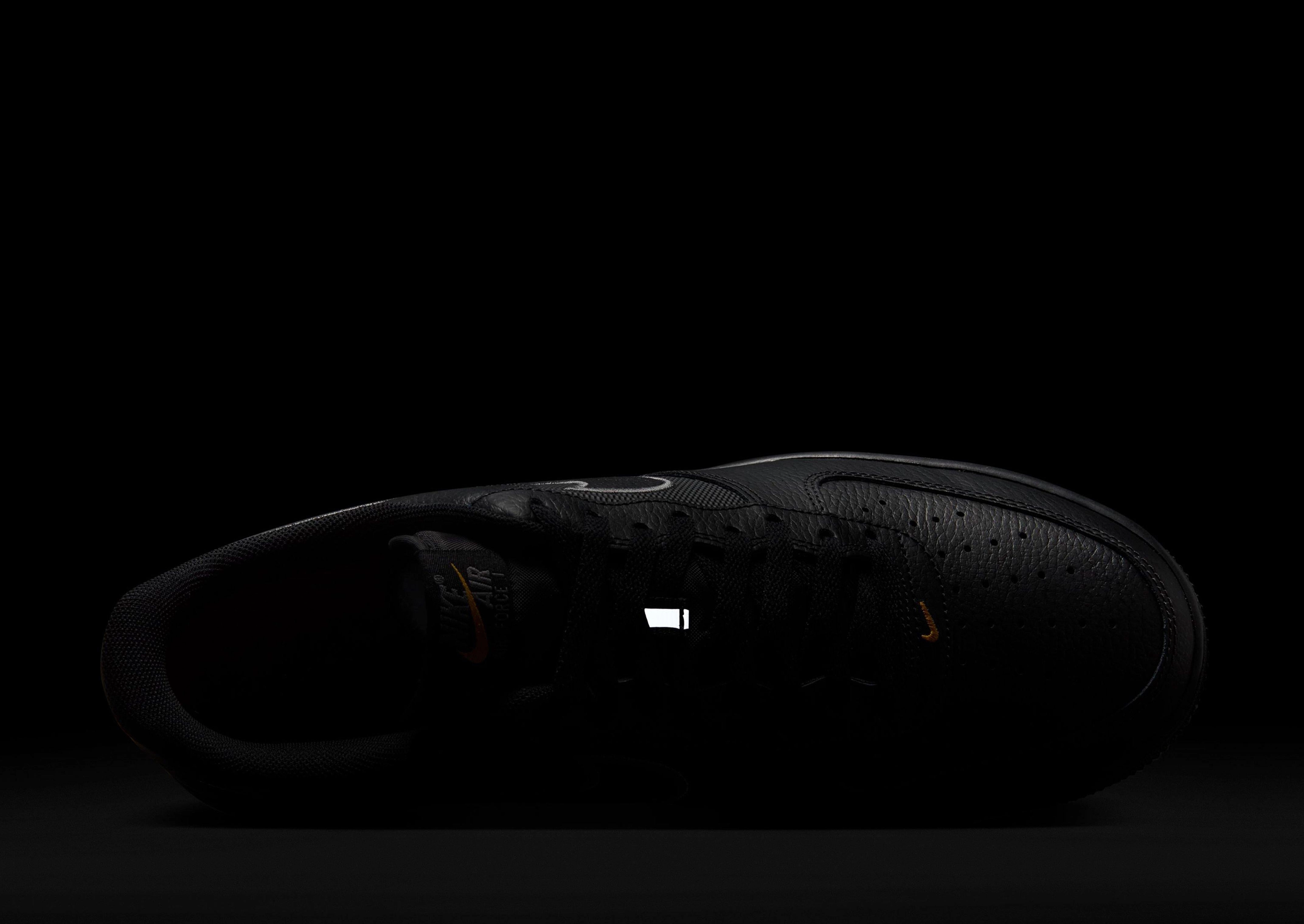 Pulse Of The City, Refined To Move, Wear With Intent, Move Smarter, Simple City, Go-Anywhere Style, Built Around You