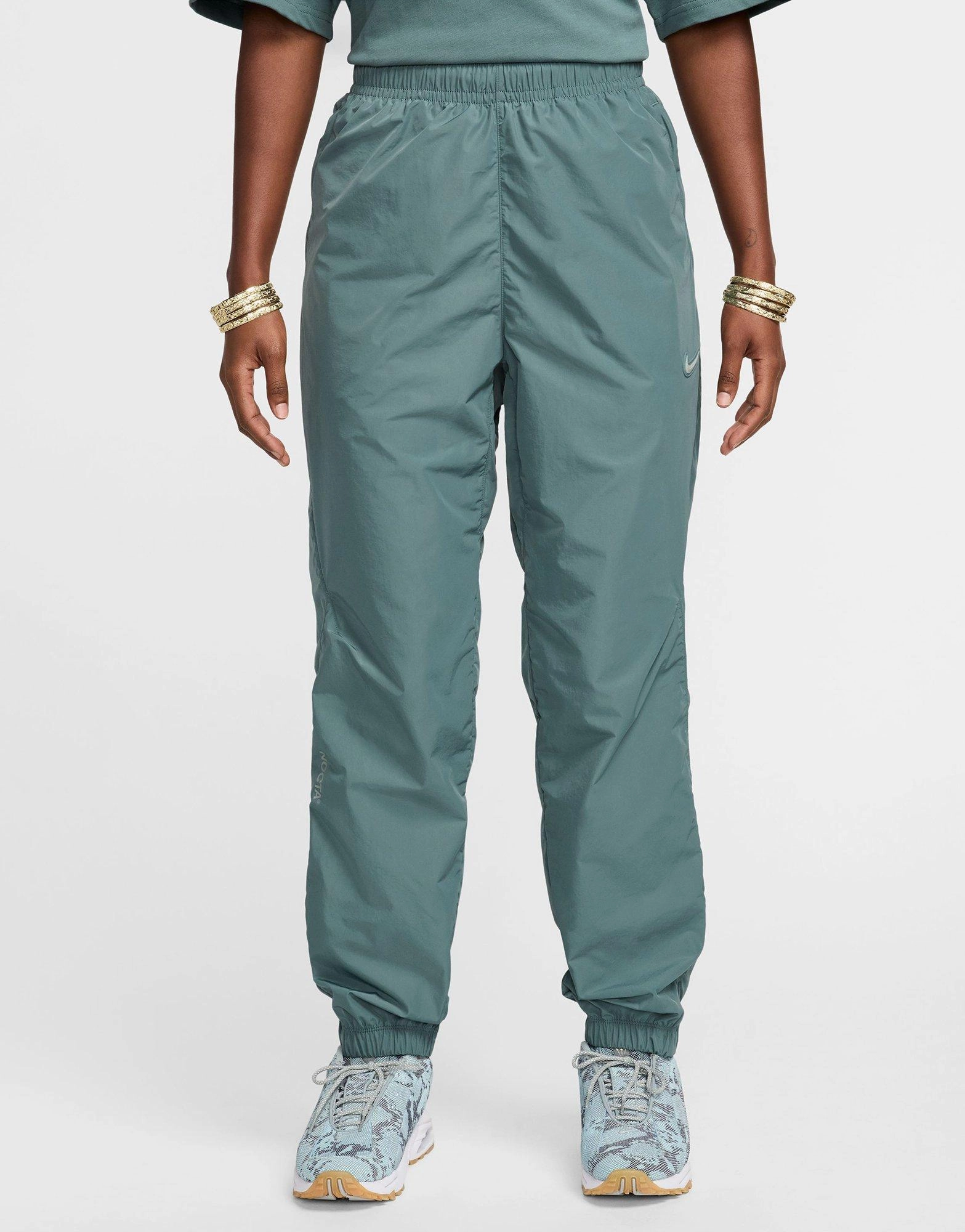 Essentials On Point, Refined To Go, Versatility Reimagined, Purposefully Crafted, Cool Experience