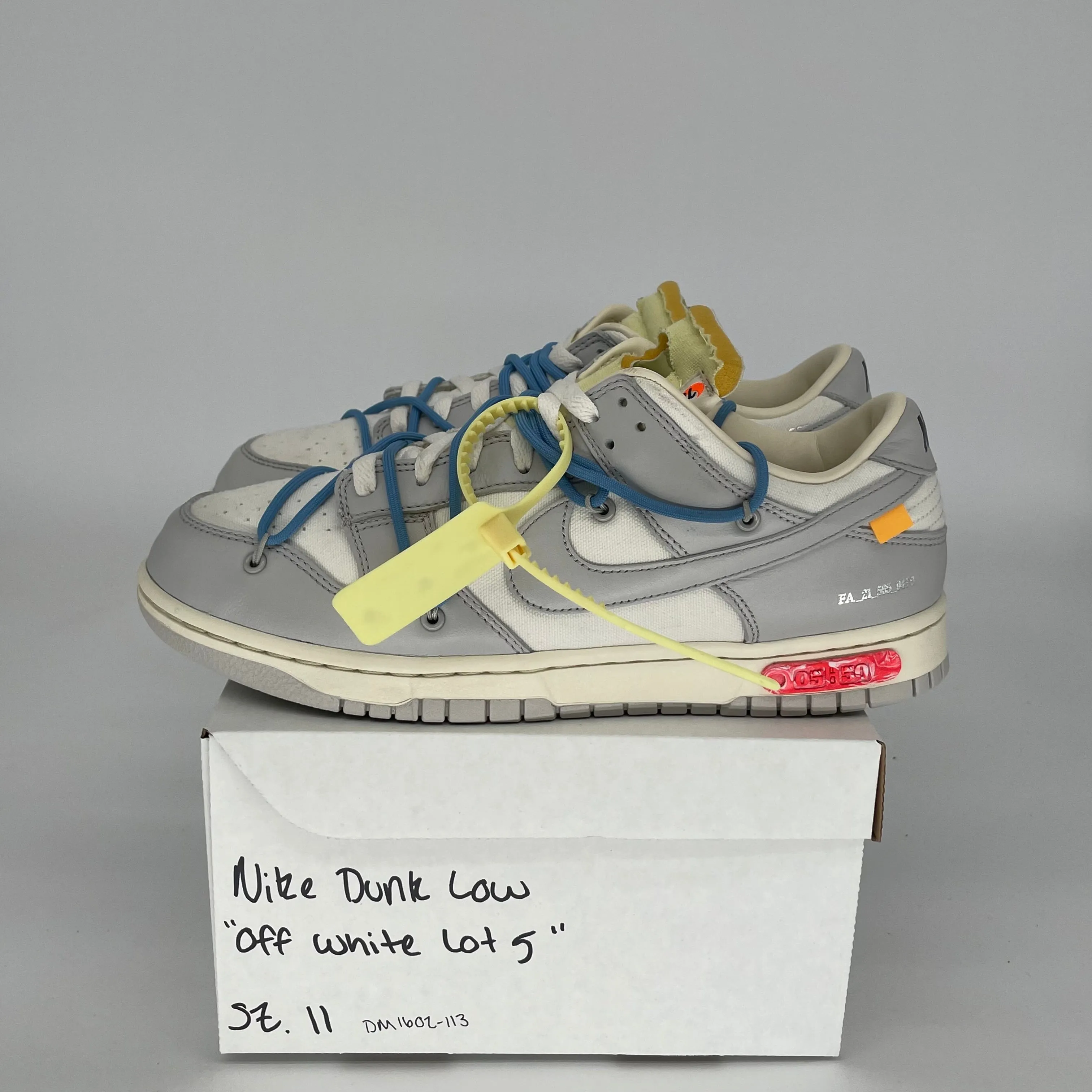 OFF WHITE NIKE DUNK LOW LOT 5 SIZE 11 DM1602-113