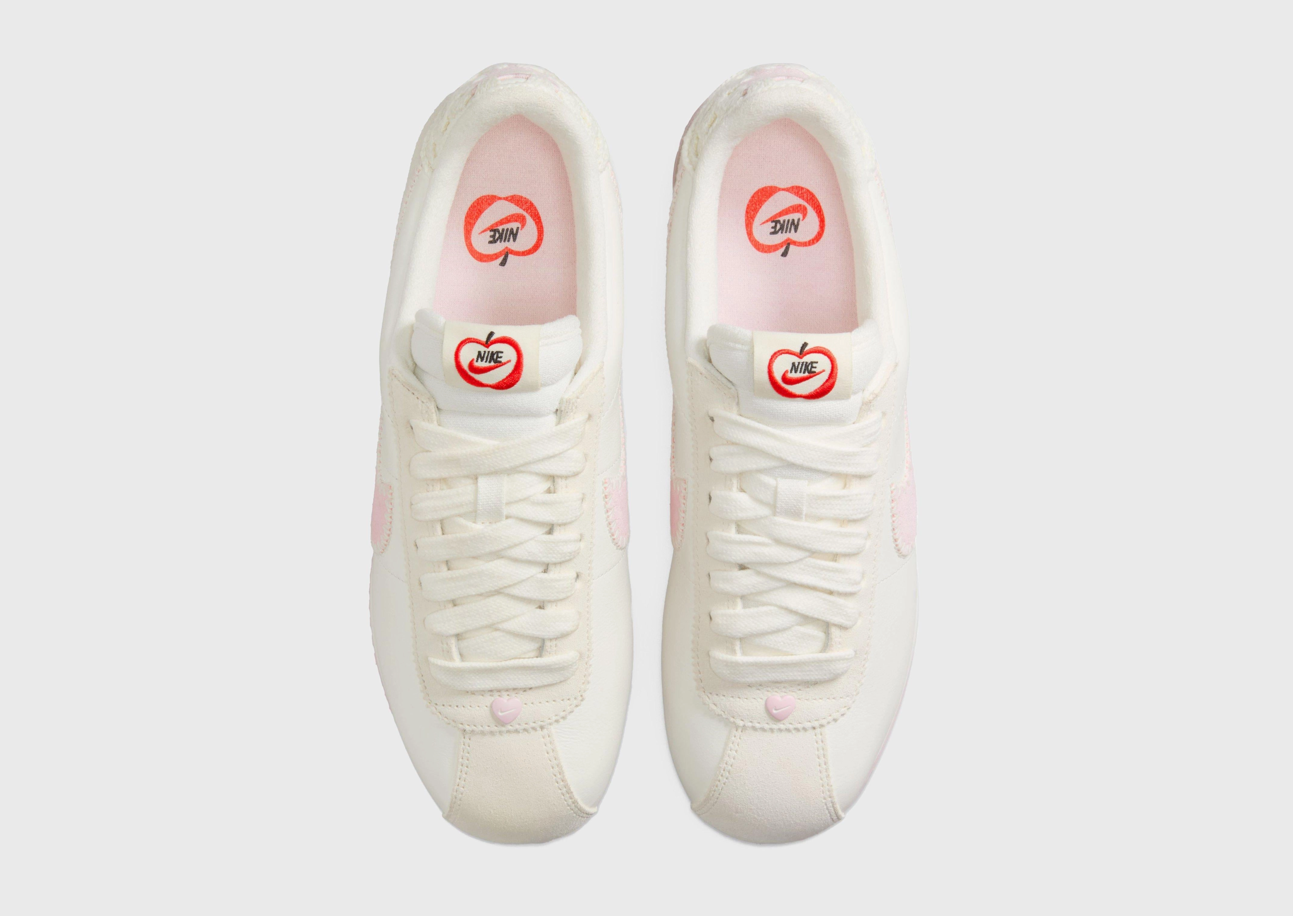 Street-Forward, Soft-Fit System, Rhythm Of Life, Pure-Fit, Function First, Comfort-Driven
